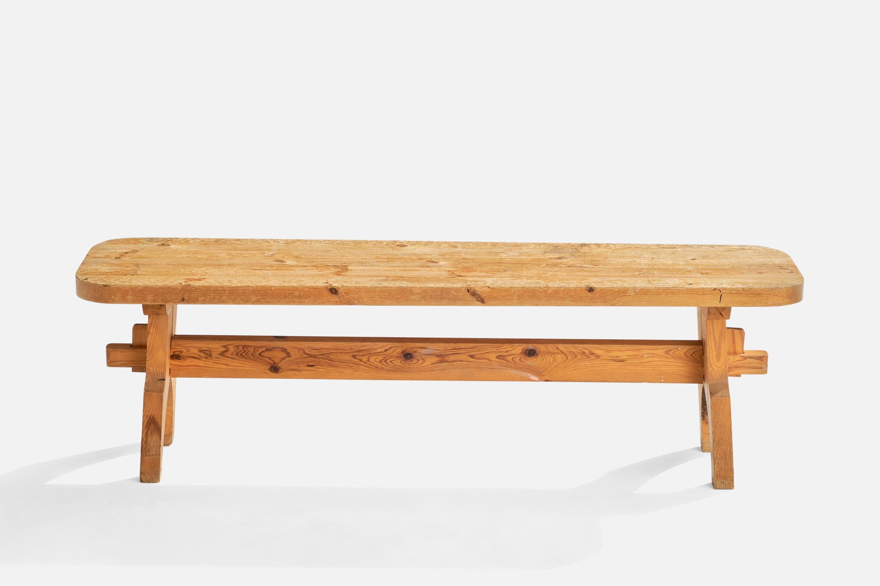 Swedish Designer, Bench, Pine, Sweden, 1960s In Good Condition For Sale In High Point, NC
