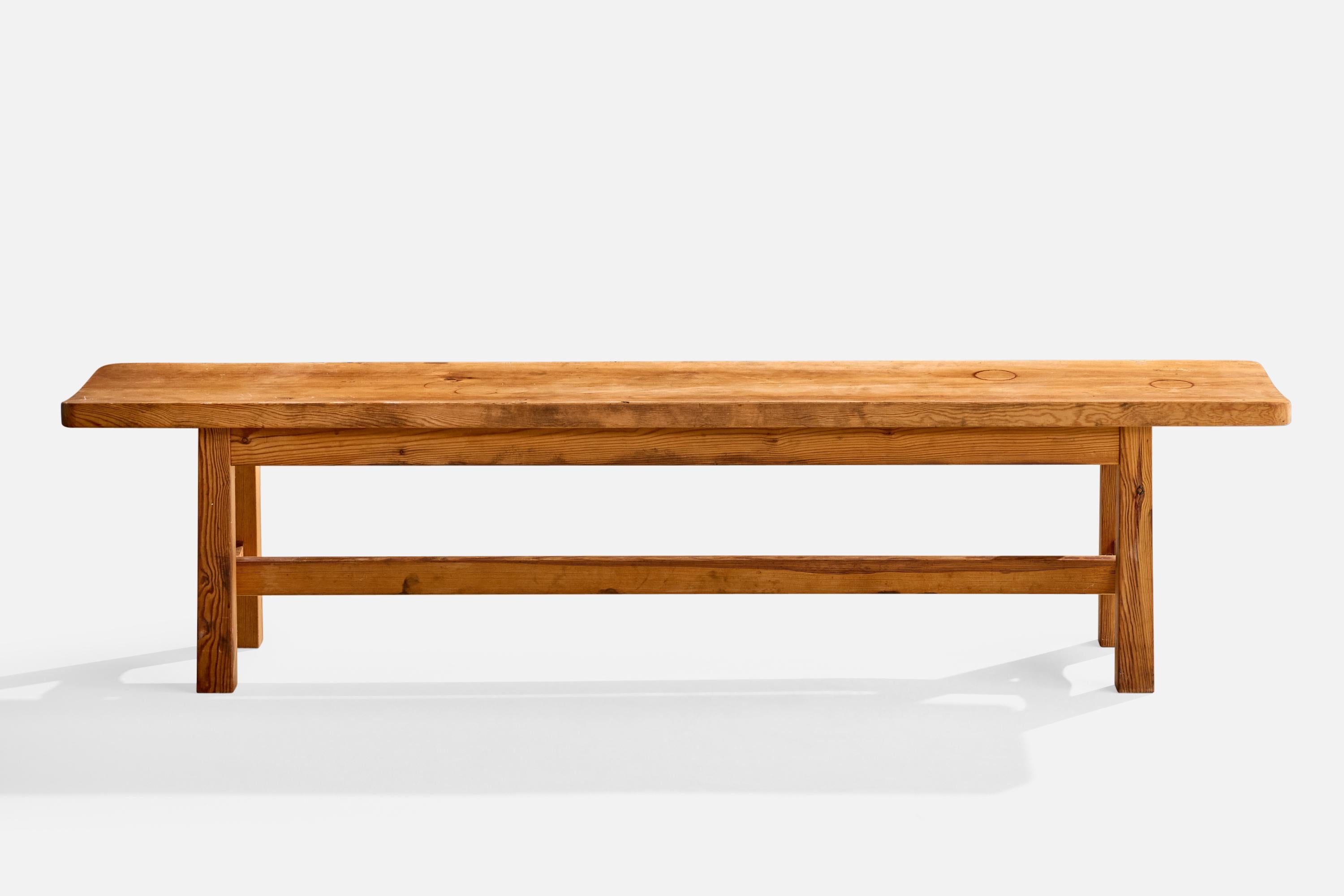 Mid-Century Modern Créateur suédois, banc, pin, Suède, années 1970 en vente