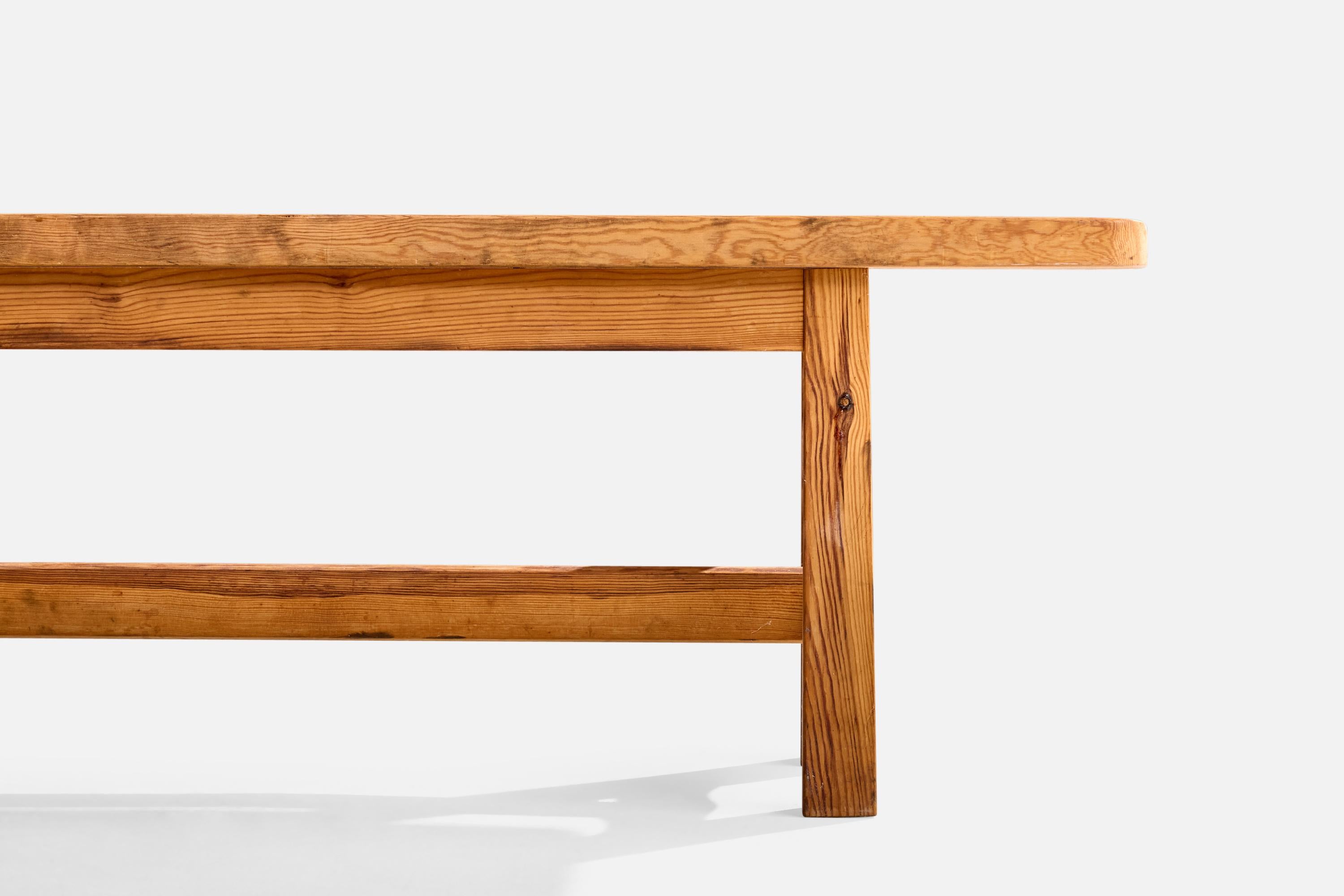 Créateur suédois, banc, pin, Suède, années 1970 Bon état - En vente à High Point, NC