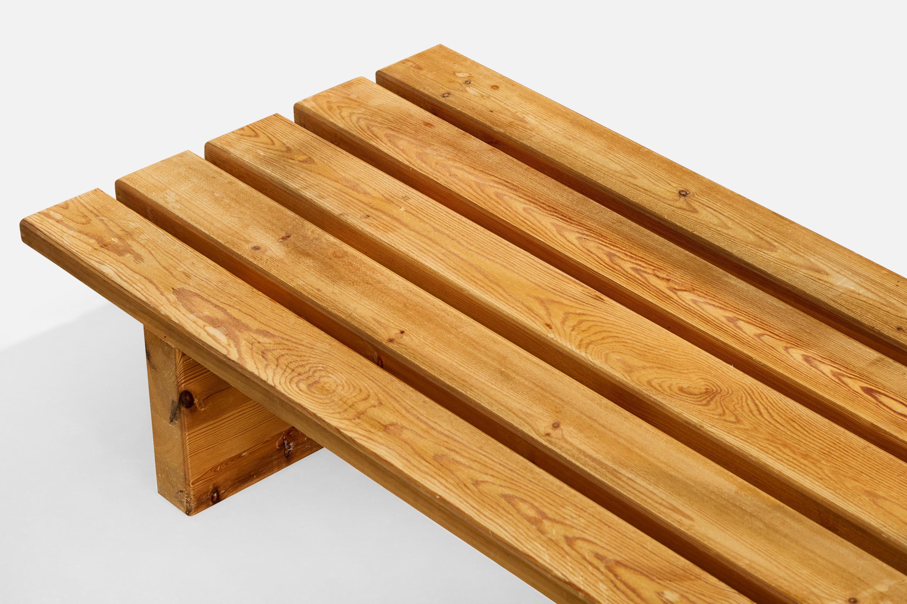 Fin du 20e siècle Créateur suédois, banc, pin, Suède, années 1970 en vente