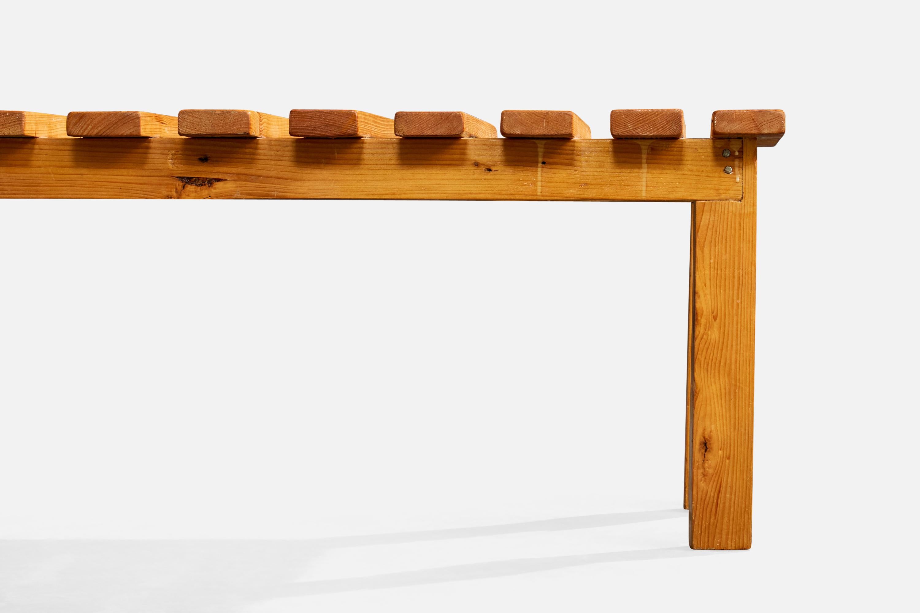 Panchina di design svedese, Pino, Svezia, anni '1970 in vendita 2