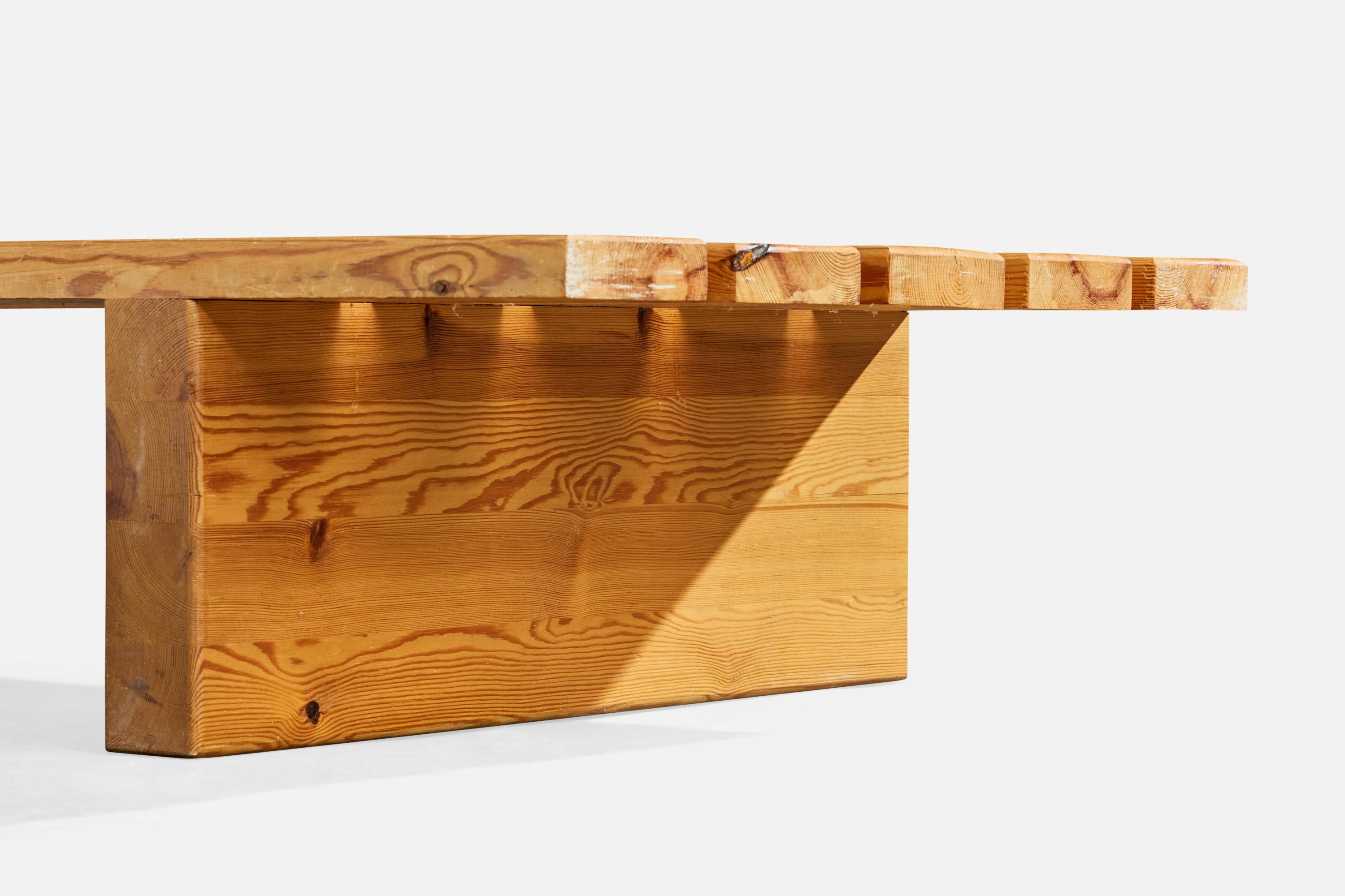 Créateur suédois, banc, pin, Suède, années 1970 en vente 1