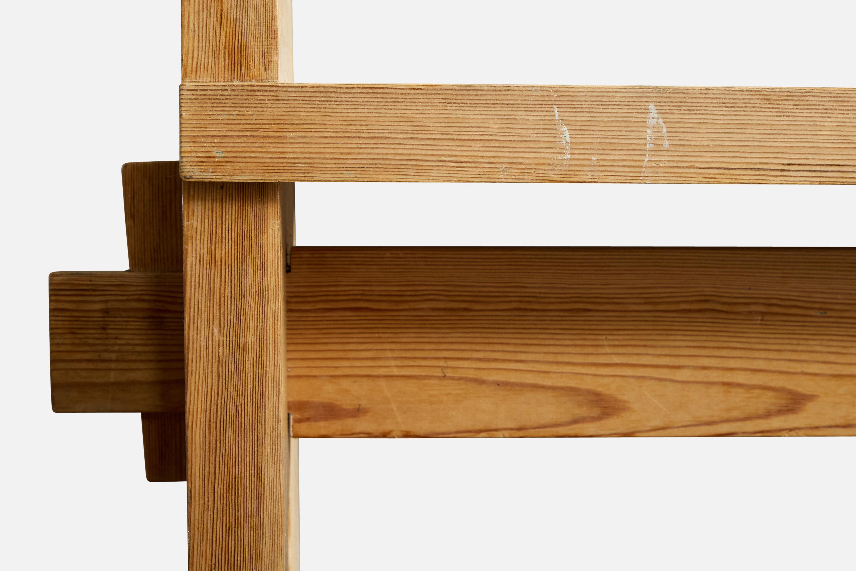 Swedish Designer, Benches, Pine, Sweden, 1970s en vente 5