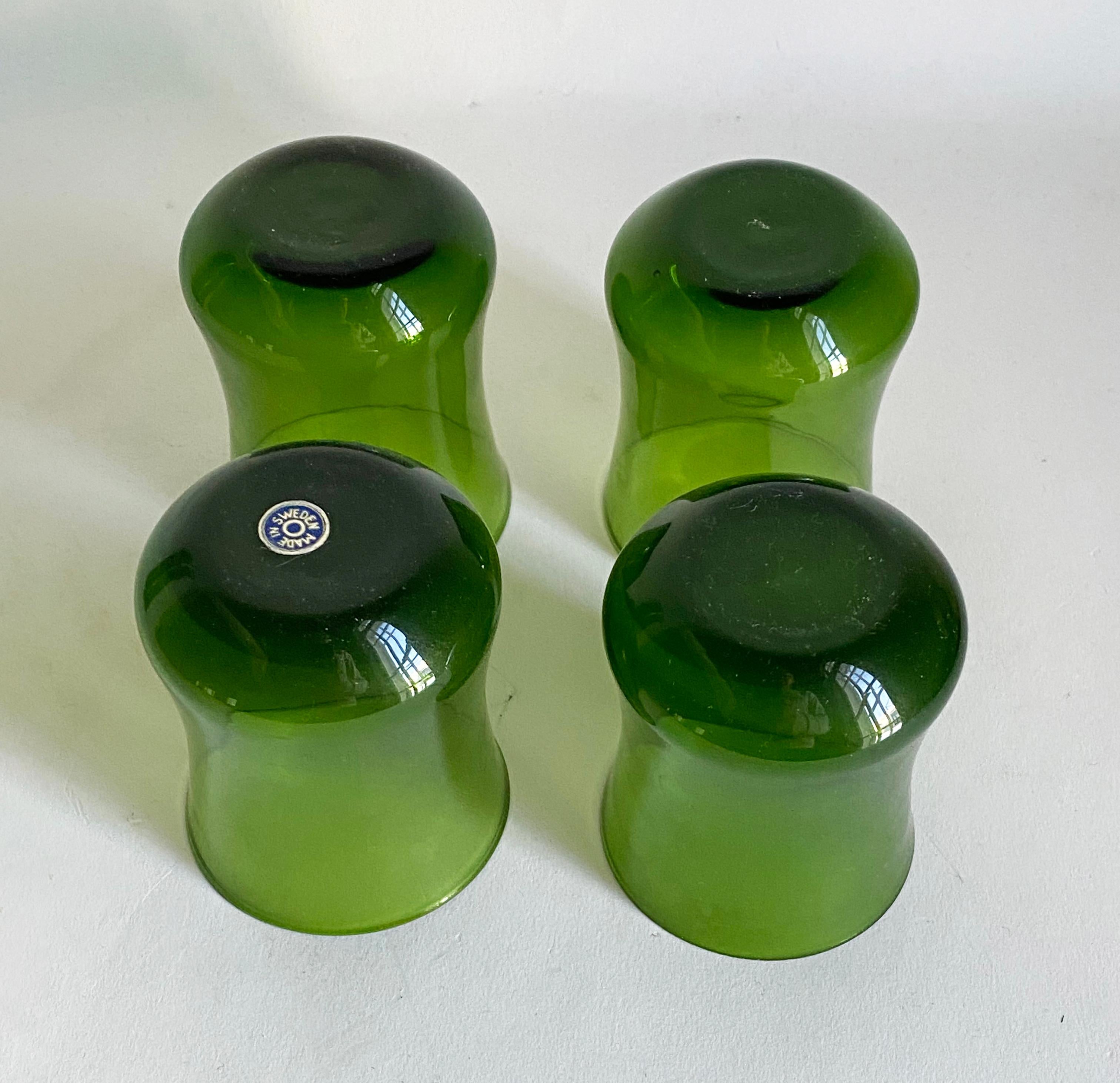Schwedischer Designer Bo Borgström für Aseda Grünes Glas-Bargeschirr-Krugset im Angebot 3