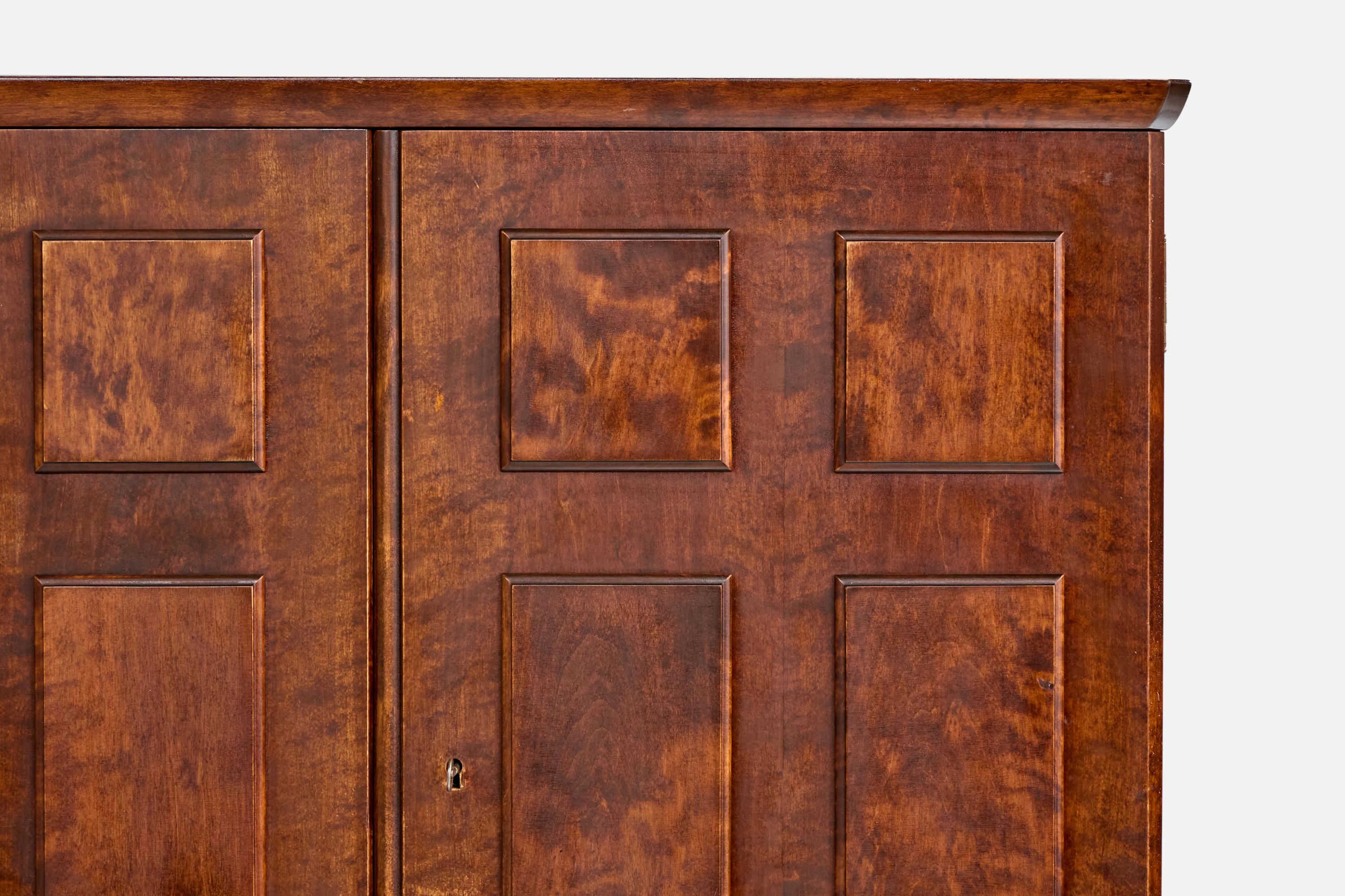 Schwedischer Designer, Schrank, Birke, Schweden, 1930er Jahre im Angebot 4