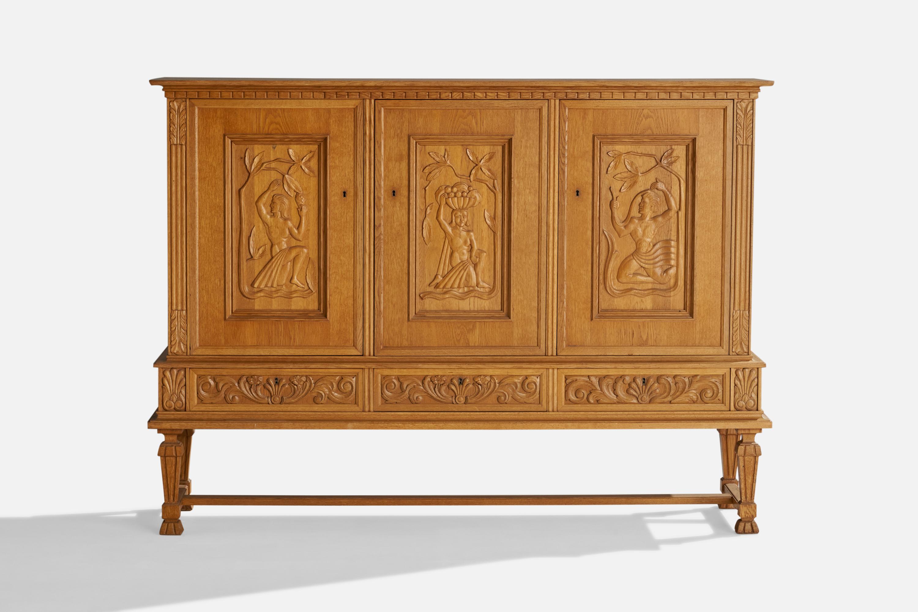 Early 20th Century Swedish Designer, Cabinet, Oak, Sweden, 1920s For Sale