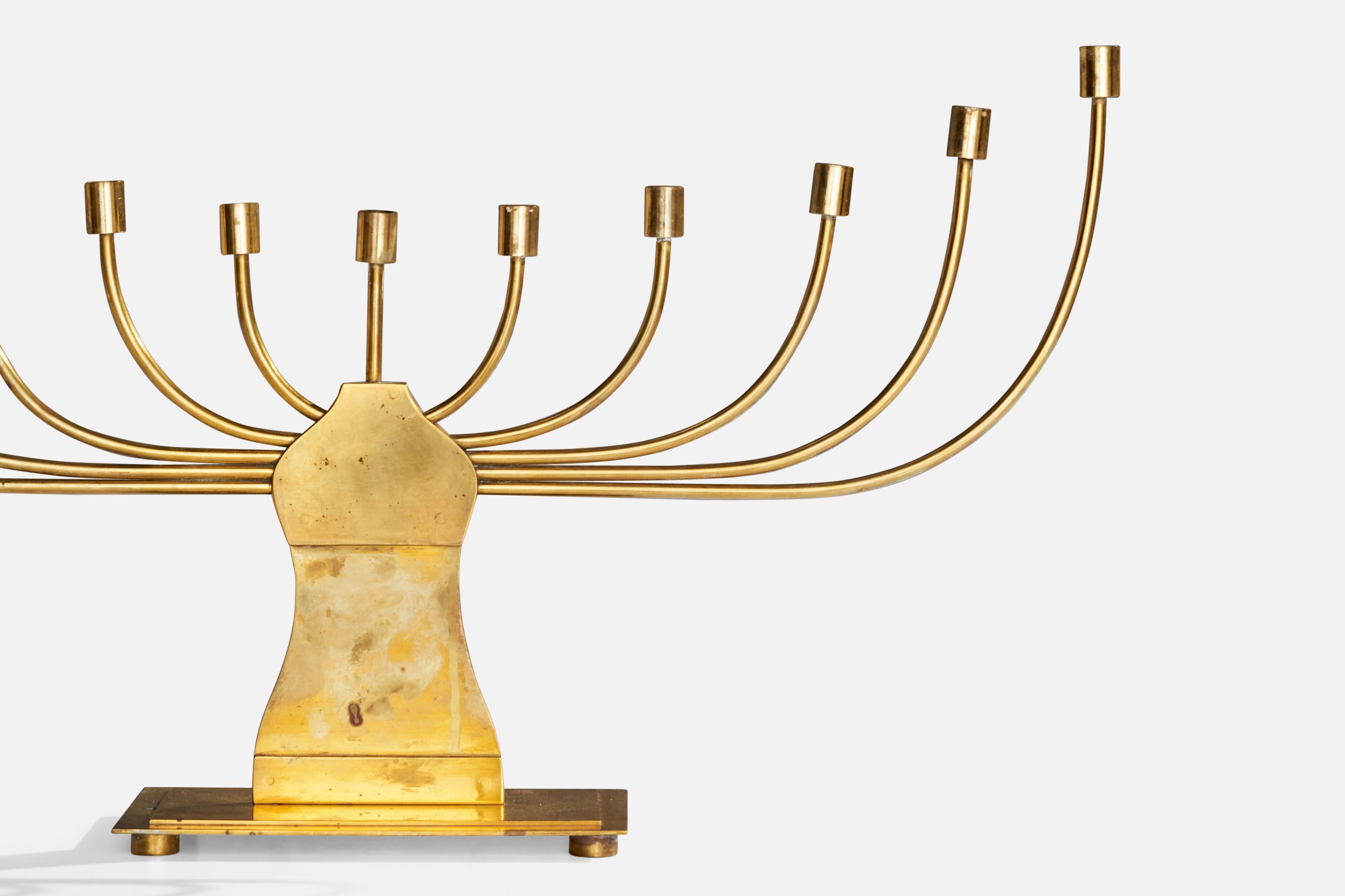 Svedese Designer svedese, Candelabro, Ottone, Svezia, anni '1950 in vendita