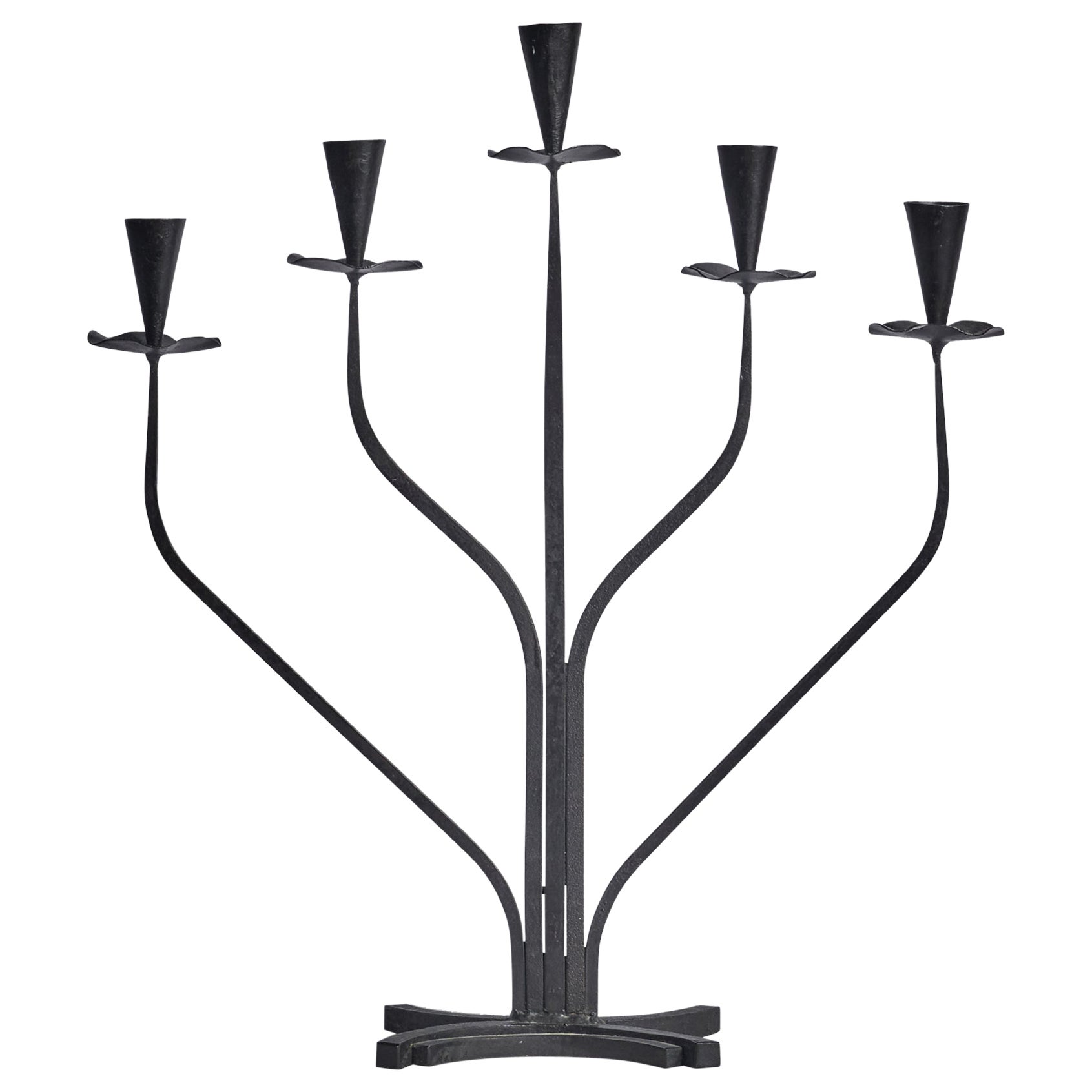 Diseñador sueco, Candelabro, Hierro, Suecia, década de 1940