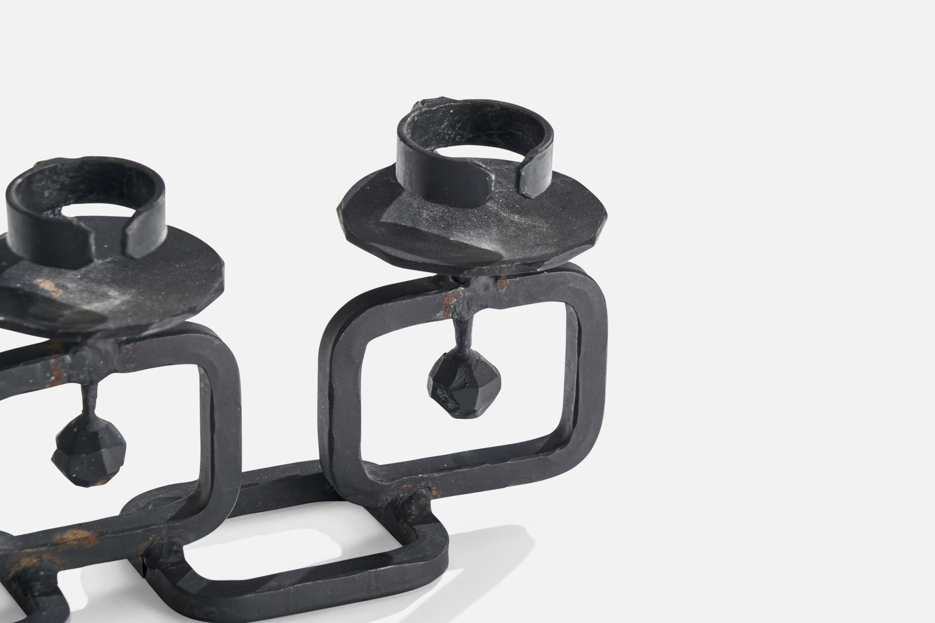 Ferro Designer svedese, candelabro, ferro, Svezia, anni '1960 in vendita