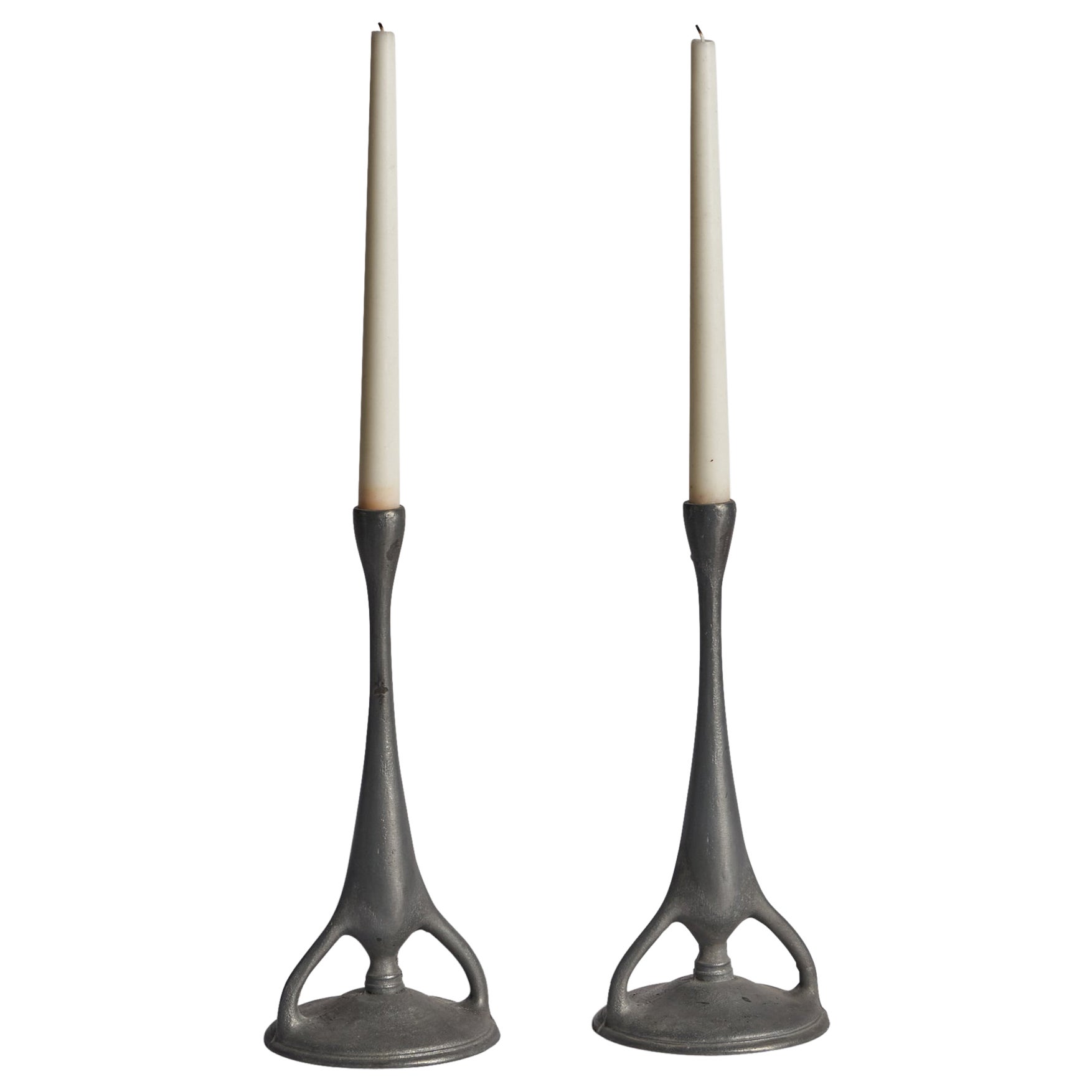 Designer suédois, chandeliers, étain, Suède, années 1930 en vente