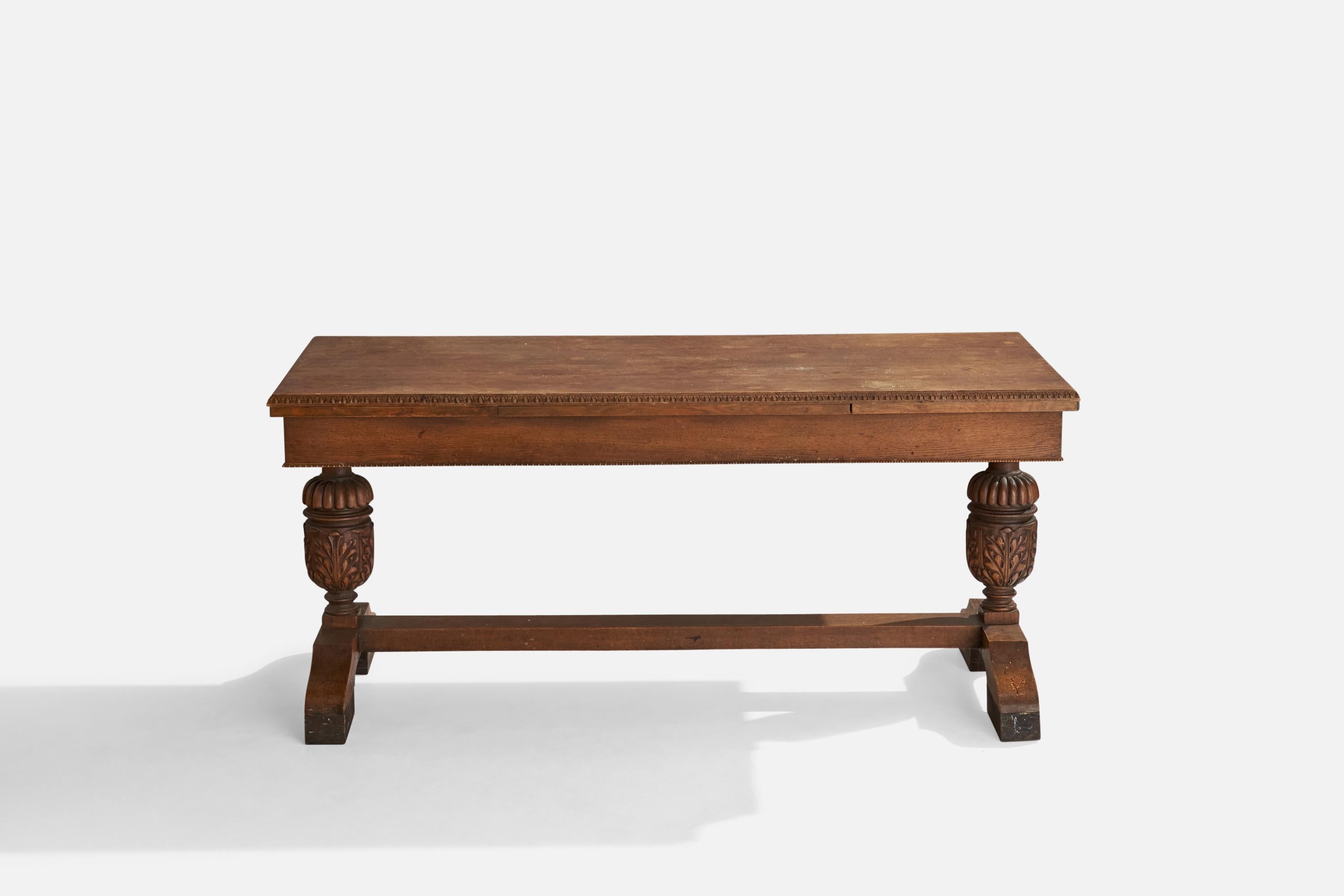 Swedish Designer, Center Table, Oak, Sweden, 1930s In Good Condition For Sale In High Point, NC