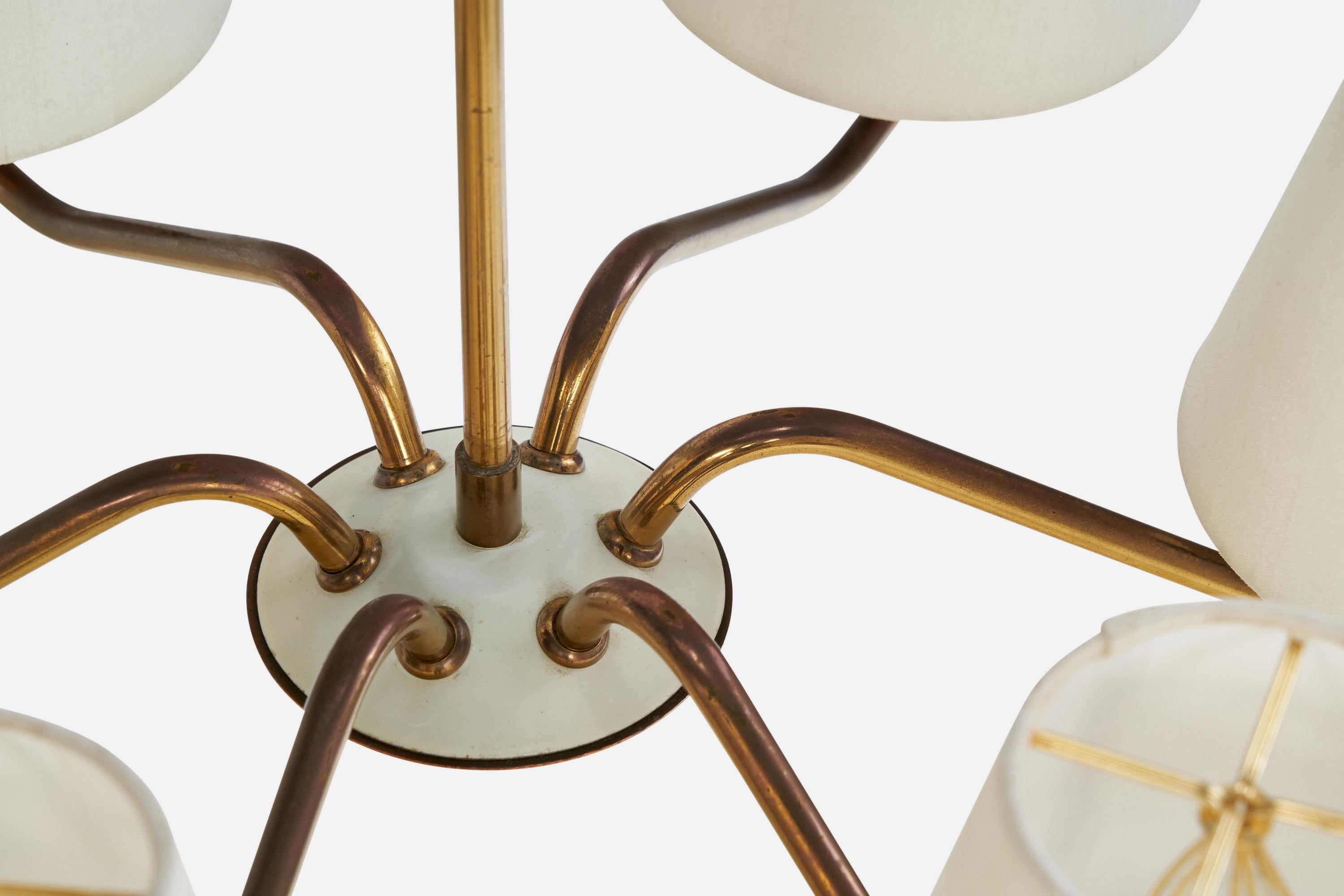 Diseñador sueco, lámpara de araña, latón, cobre, tela, Suecia, años 50 en venta 2