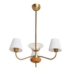 Schwedischer Designer, Kronleuchter, Messing, Ulme, Stoff, Schweden, 1940er Jahre