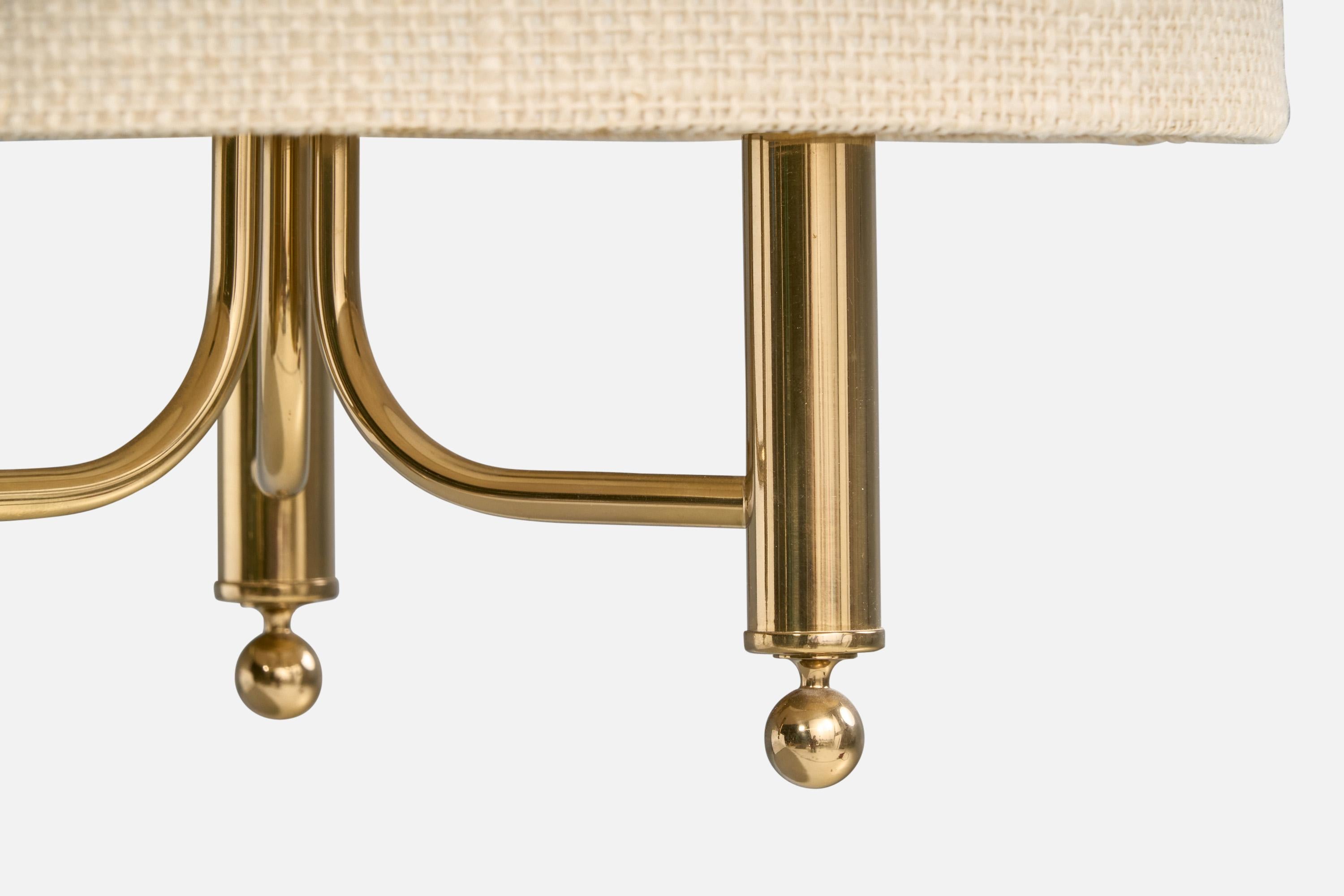 Designer suédois, lustre, laiton, tissu, acrylique, Suède, 1970 en vente 1