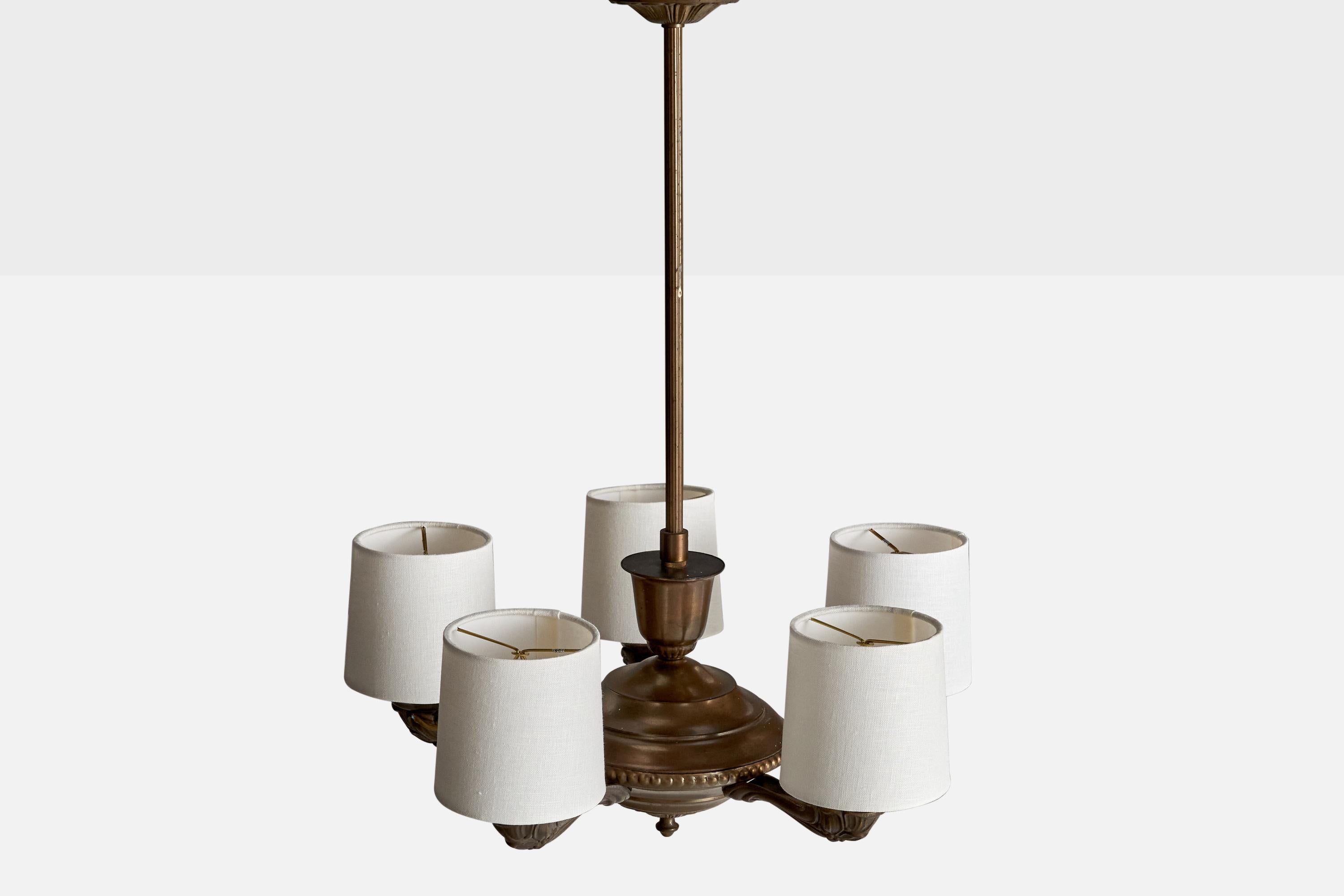 Svedese Lampadario di design svedese, ottone, tessuto, Svezia, anni '1930 in vendita