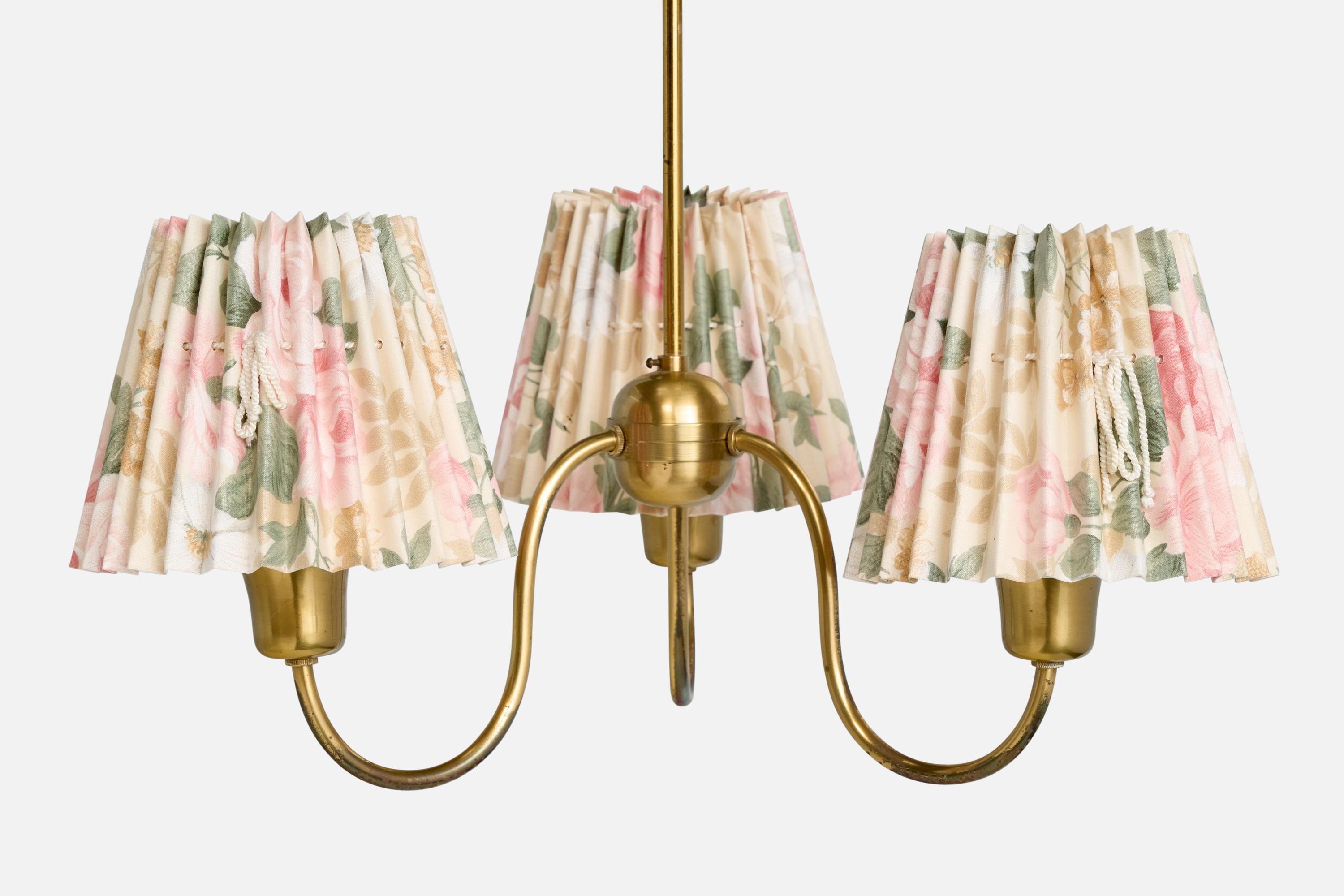 Lustre de créateur suédois, en laiton et tissu, Suède, années 1940 Bon état - En vente à High Point, NC
