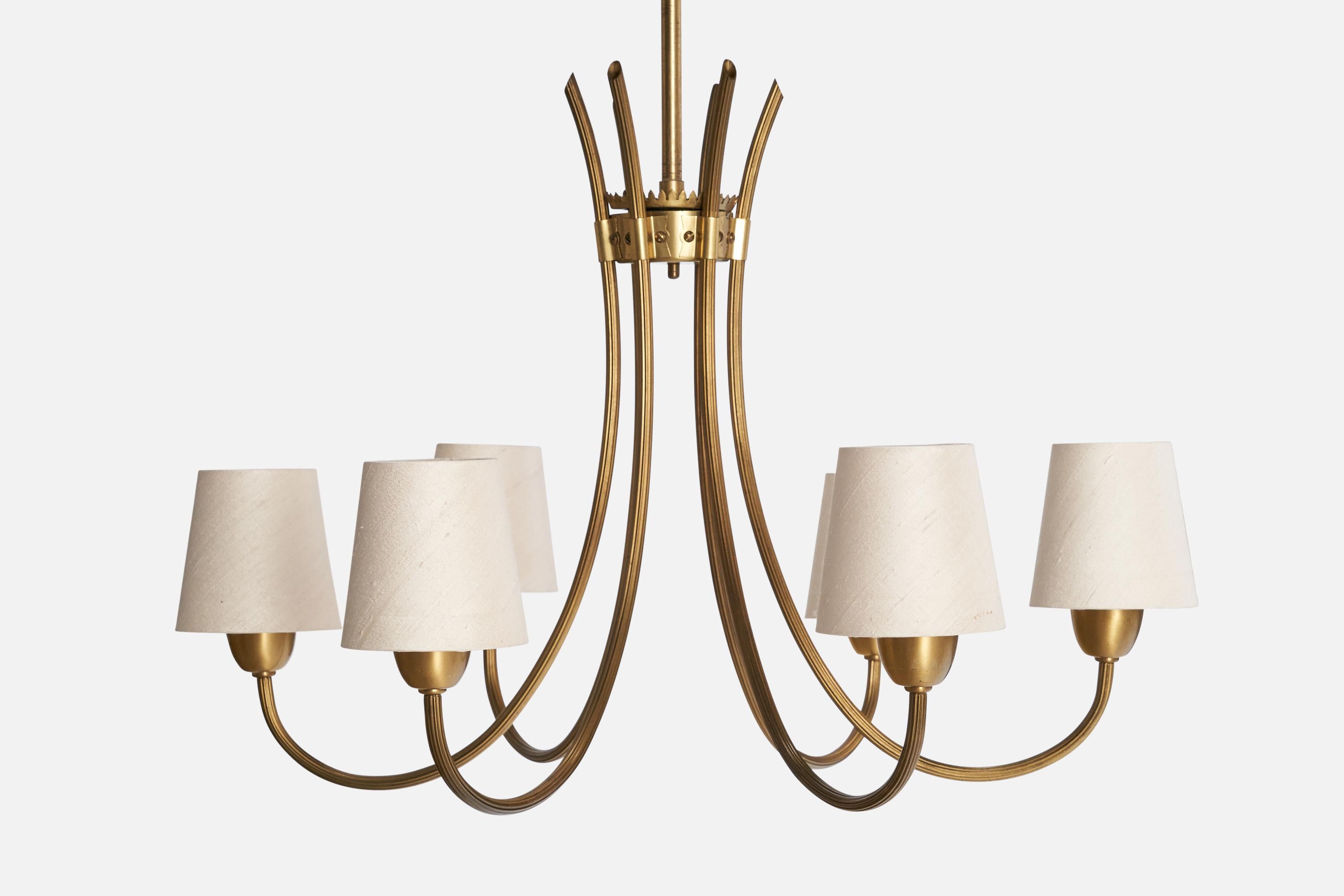 Metà XX secolo Lampadario di design svedese, ottone, tessuto, Svezia, anni '1940