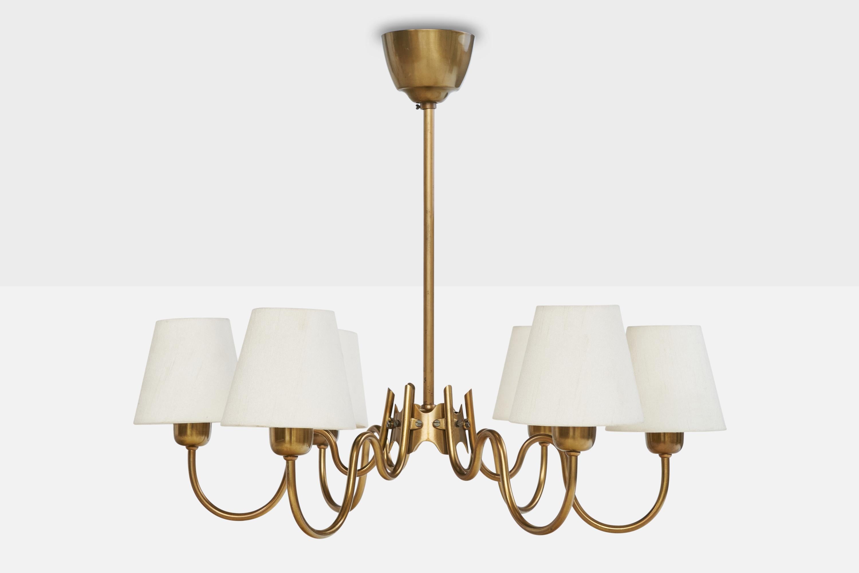 Scandinavo moderno Lampadario di design svedese, ottone, tessuto, Svezia, anni '1950 in vendita