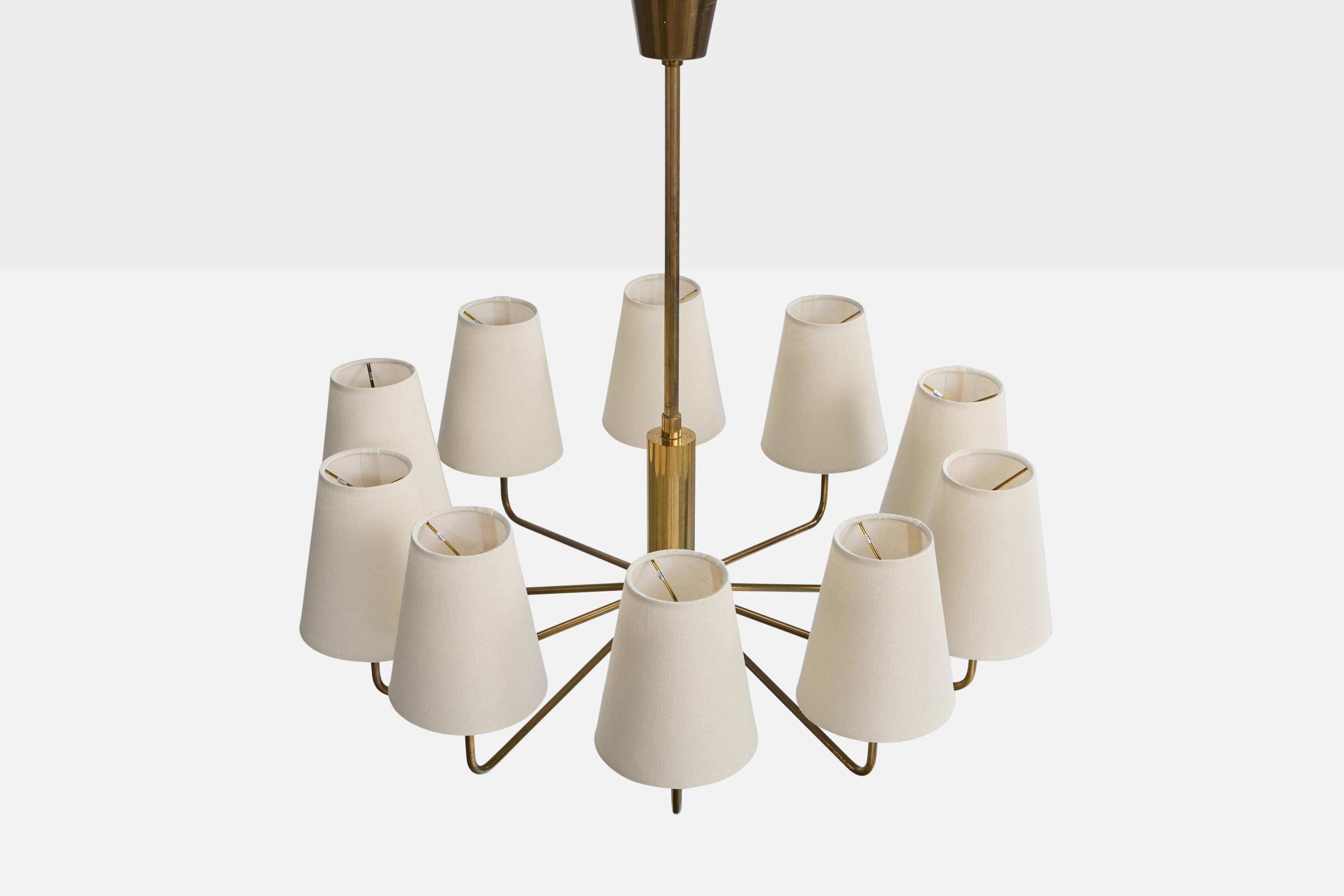 Svedese Lampadario di design svedese, ottone, tessuto, Svezia, anni '1950 in vendita