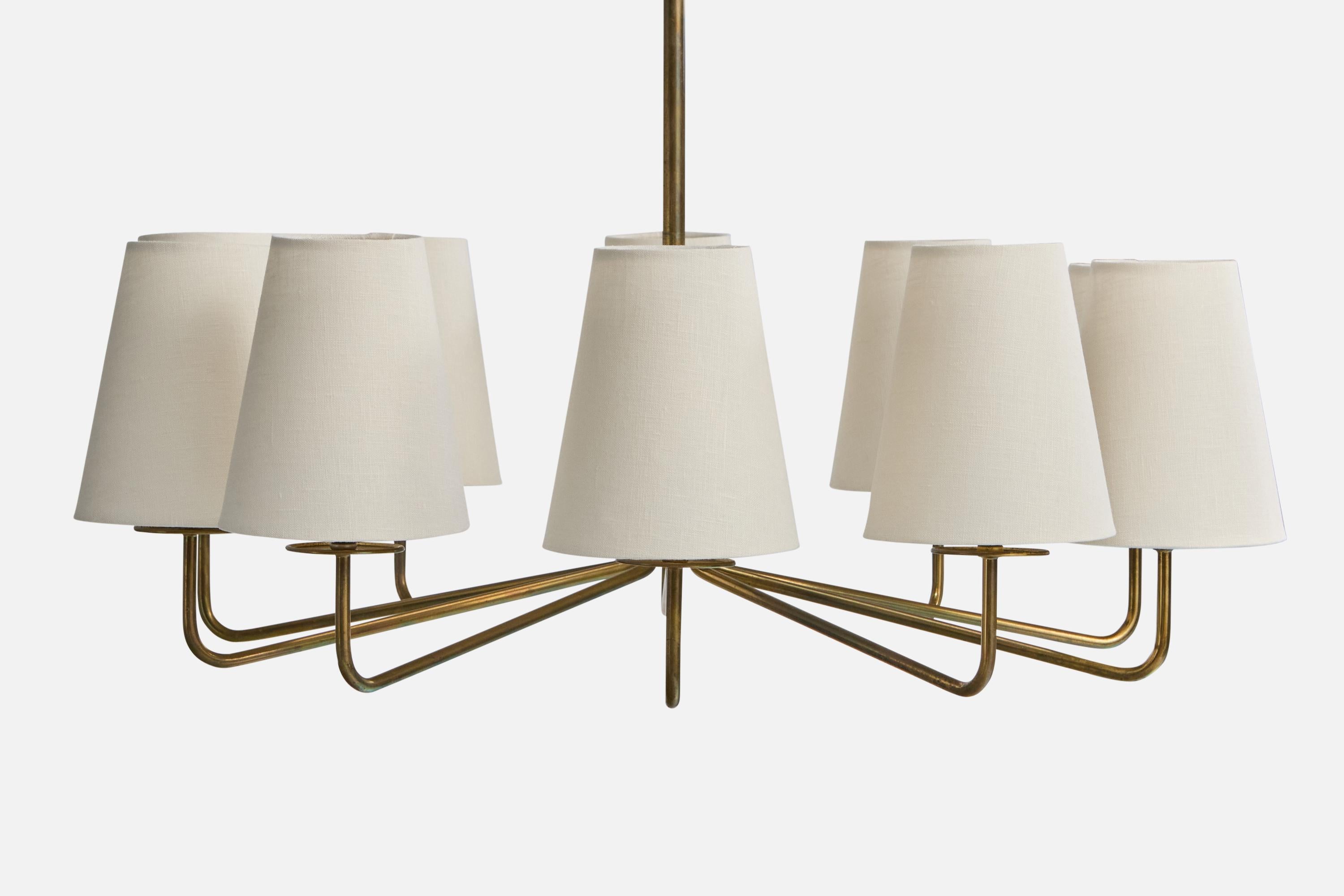 Metà XX secolo Lampadario di design svedese, ottone, tessuto, Svezia, anni '1950 in vendita