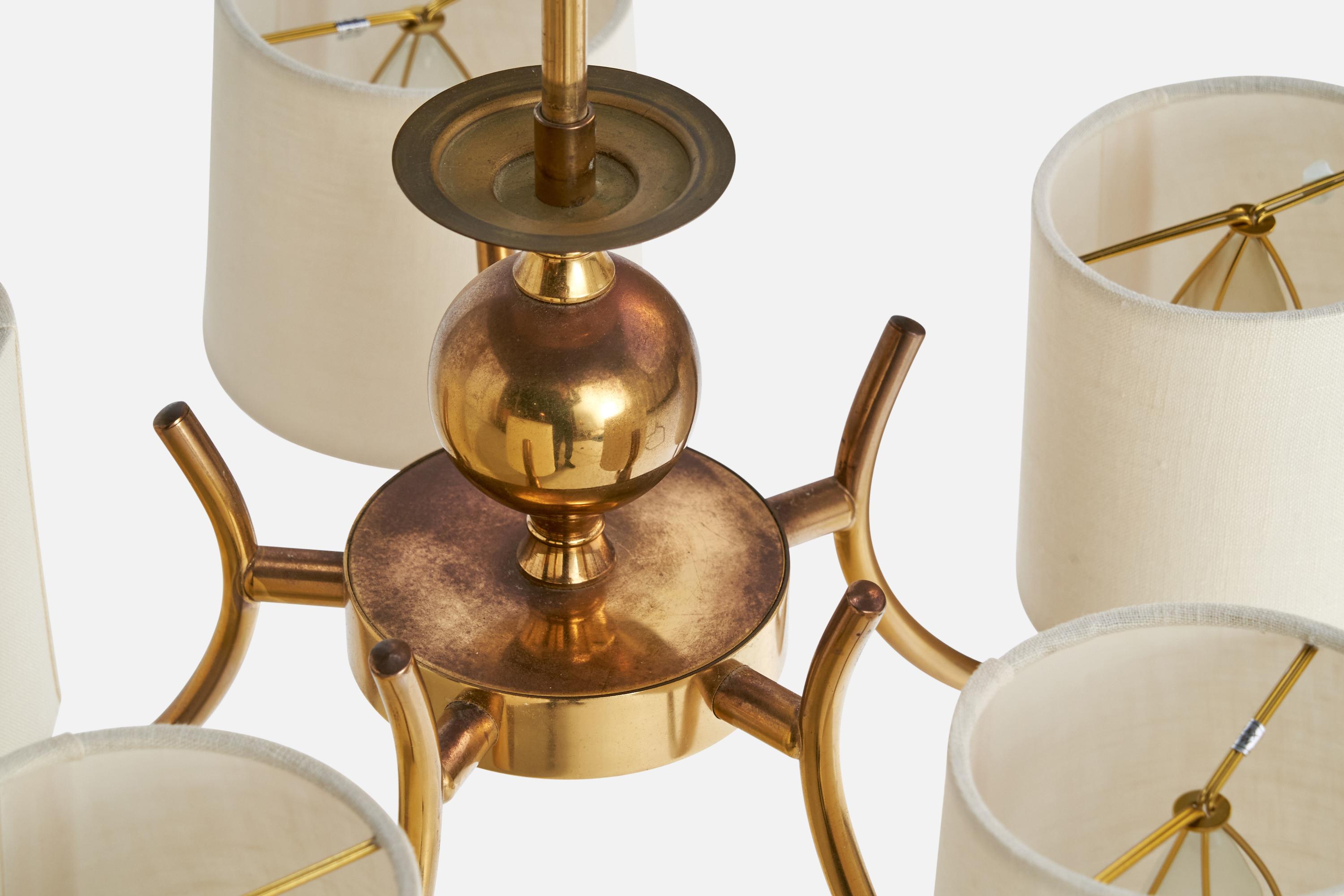 Lampadario di design svedese, ottone, tessuto, Svezia, anni '1960 in vendita 1