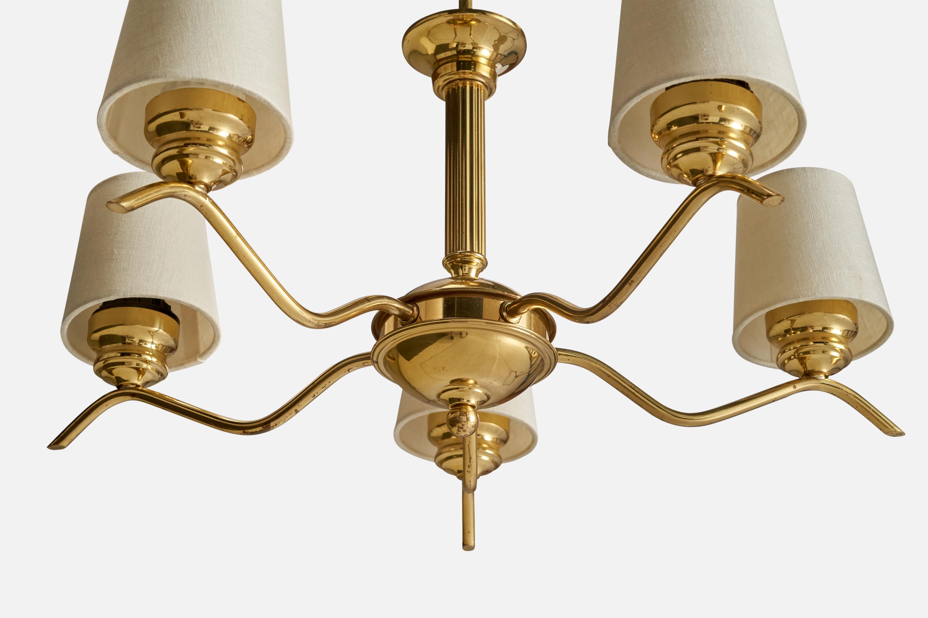 Lampadario di design svedese, ottone, tessuto, Svezia, anni '1970 in vendita 1