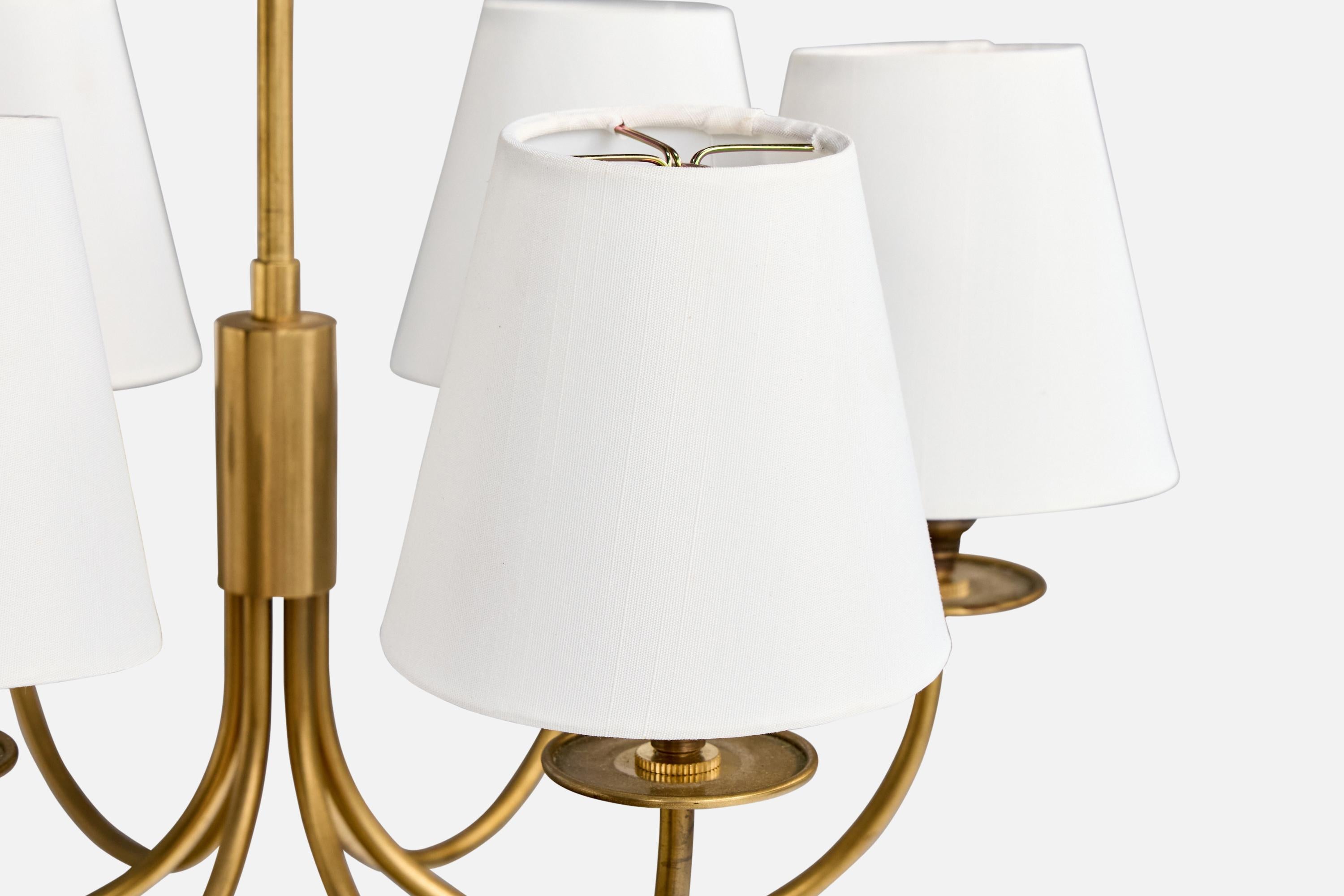 Lampadario di design svedese, ottone, tessuto, Svezia, anni '1970 in vendita 1