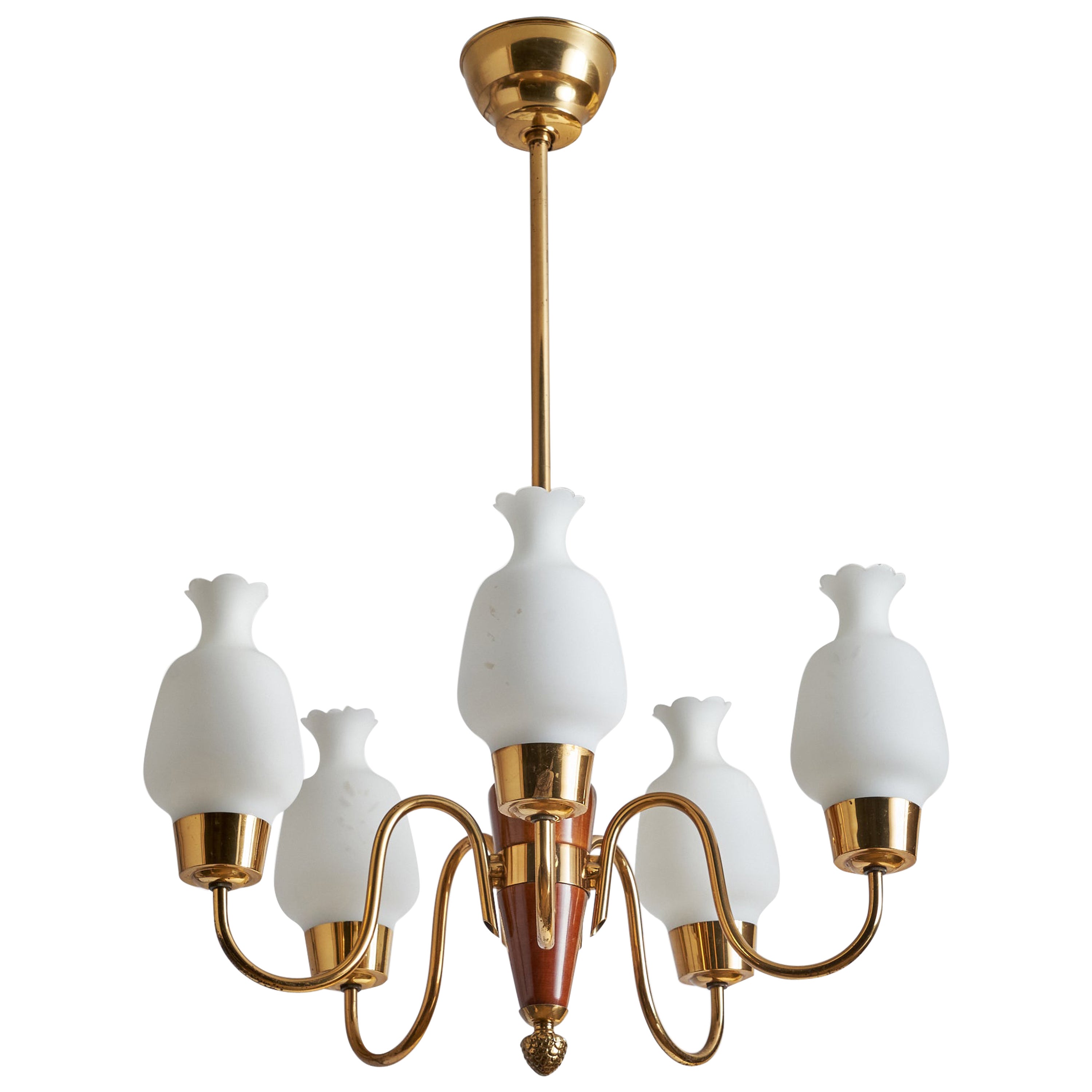 Designer svedese, lampadario, ottone, vetro, betulla, Svezia, anni '40