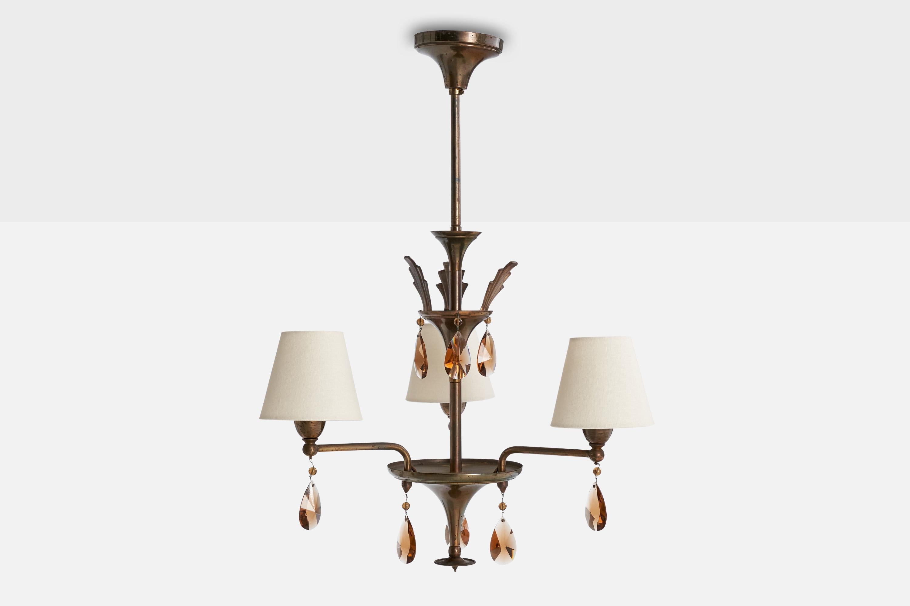 Designer svedese, lampadario, ottone, vetro, tessuto, Svezia, anni '1930 In condizioni buone in vendita a High Point, NC