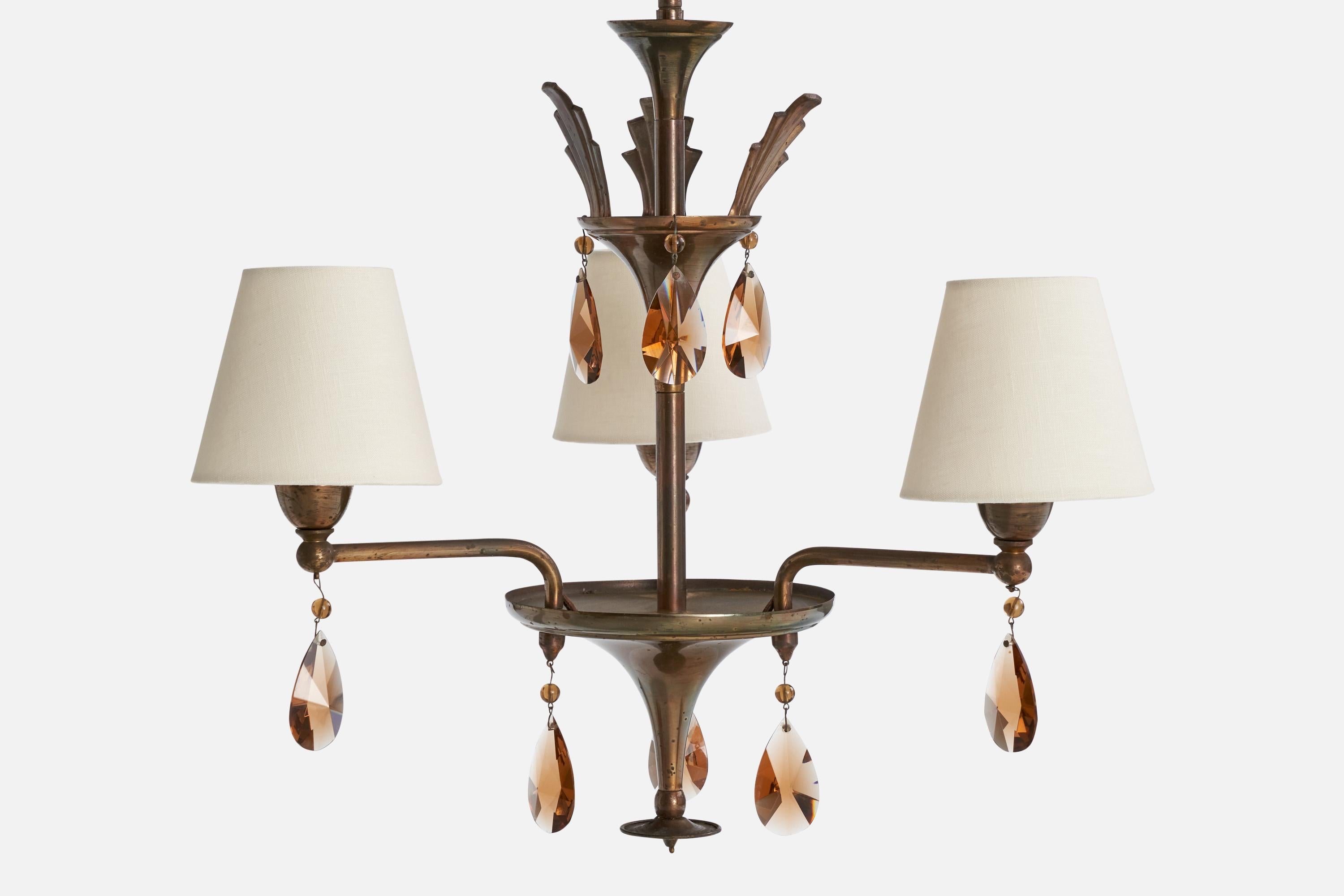 Ottone Designer svedese, lampadario, ottone, vetro, tessuto, Svezia, anni '1930 in vendita