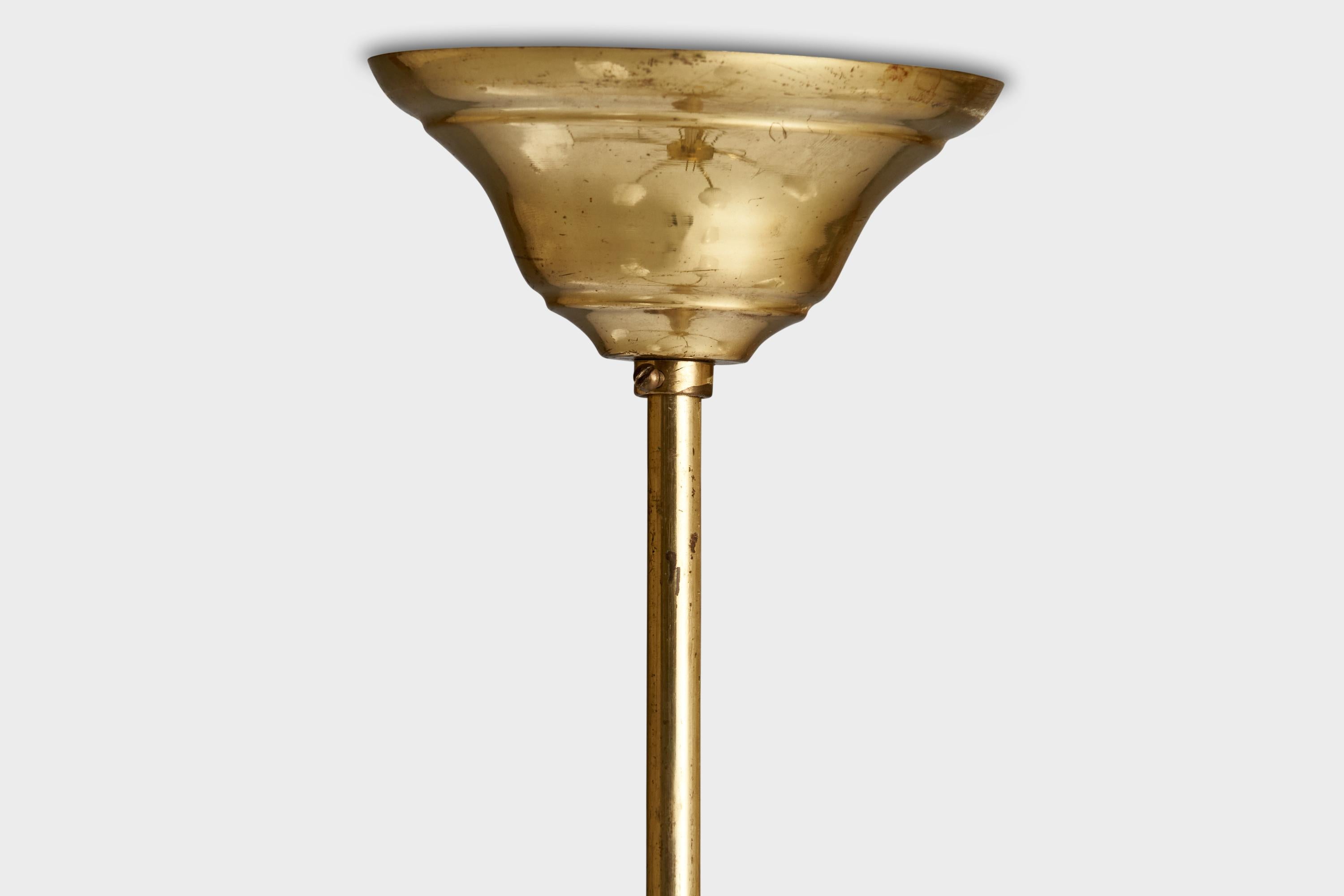 Designer suédois, lustre, laiton, verre, Suède, années 1950 en vente 1