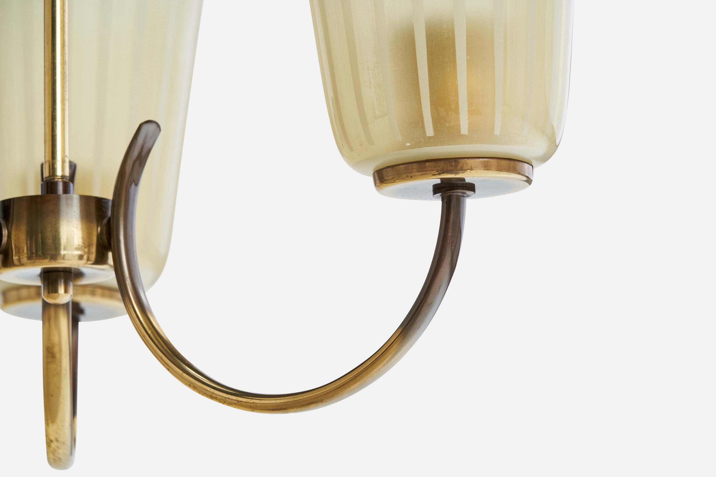 Designer suédois, lustre, laiton, verre, Suède, années 1950 en vente 1