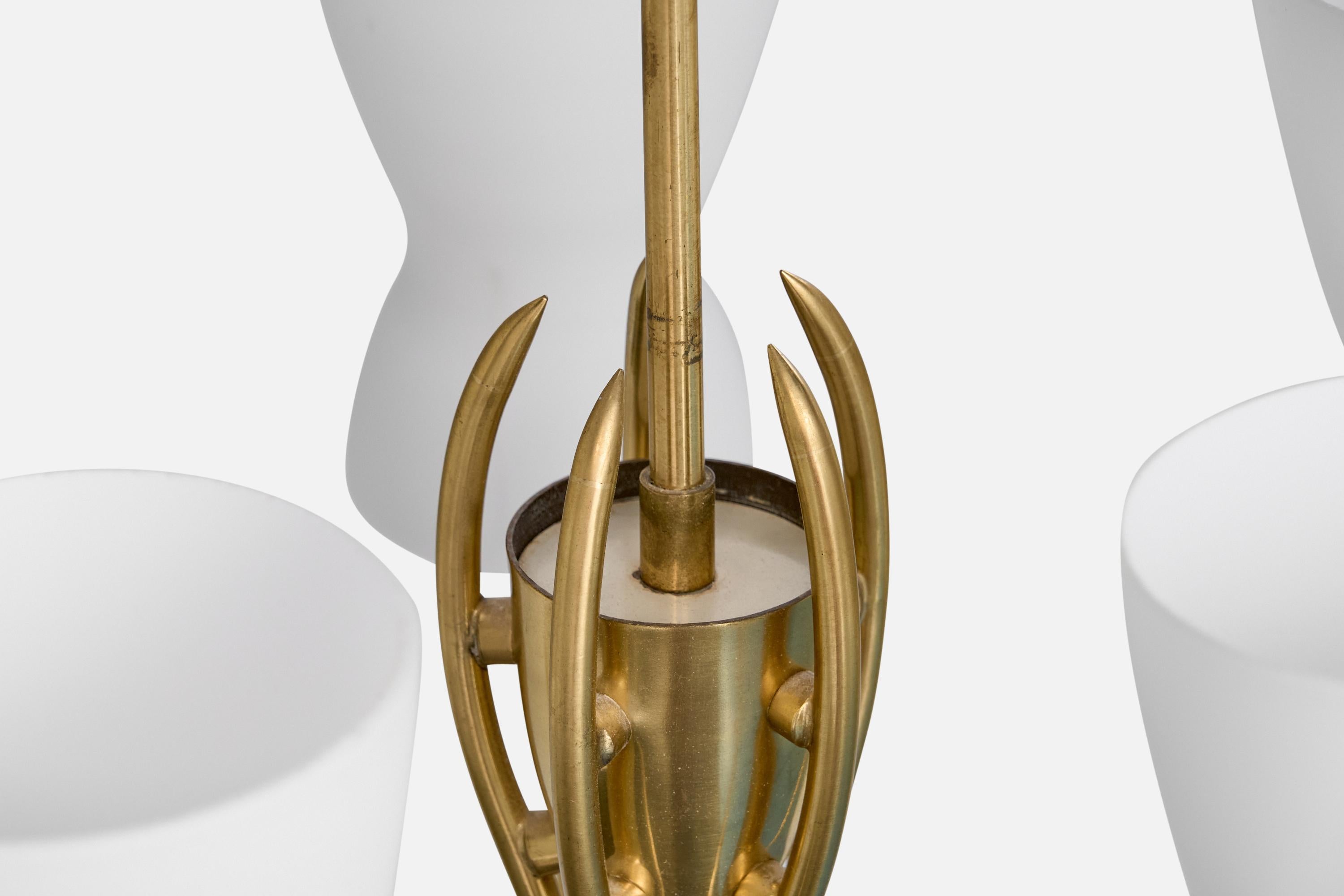 Designer suédois, lustre, laiton, verre, Suède, années 1950 en vente 3