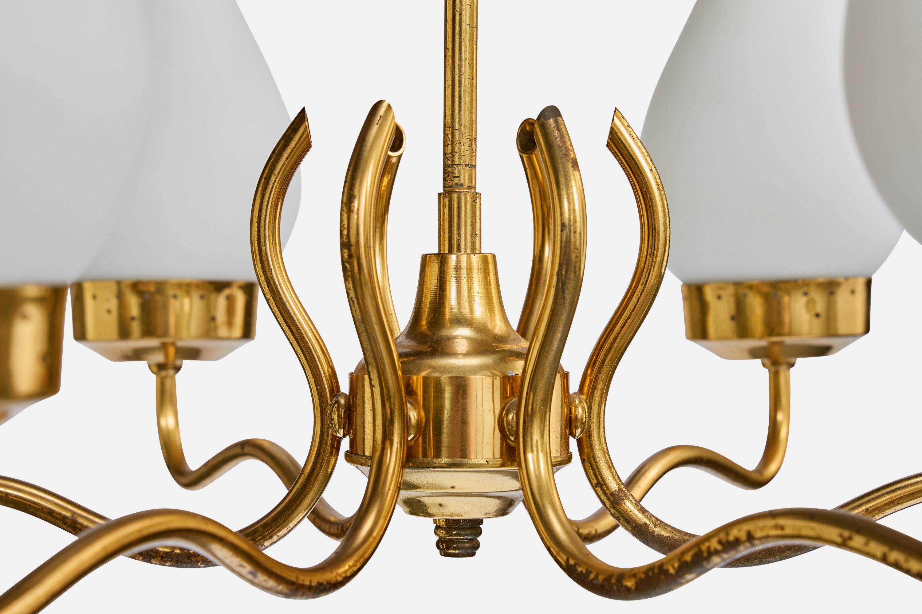 Designer suédois, lustre, laiton, verre, Suède, années 1950 en vente 2