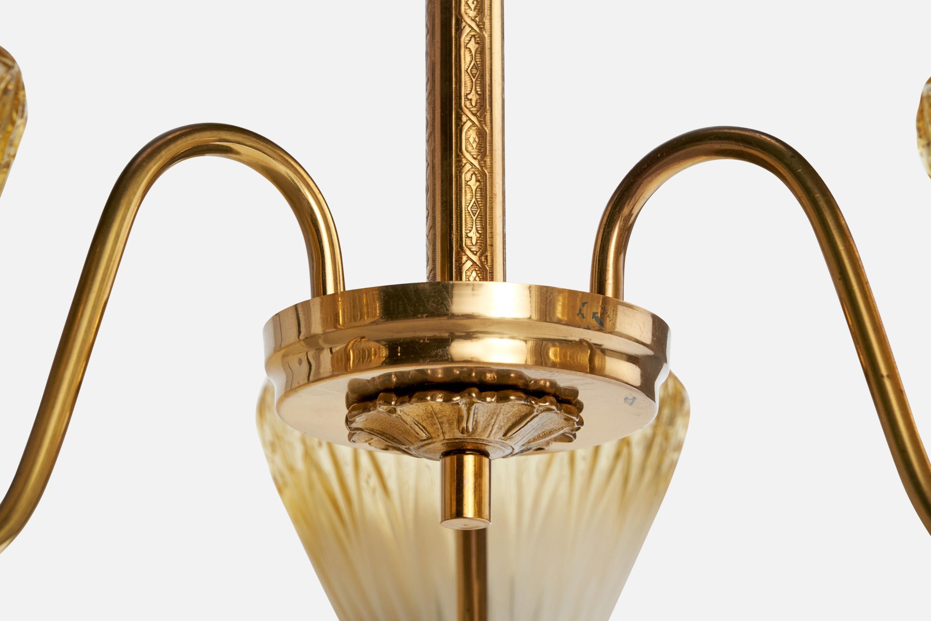 Designer suédois, lustre, laiton, verre, Suède, années 1960 en vente 1