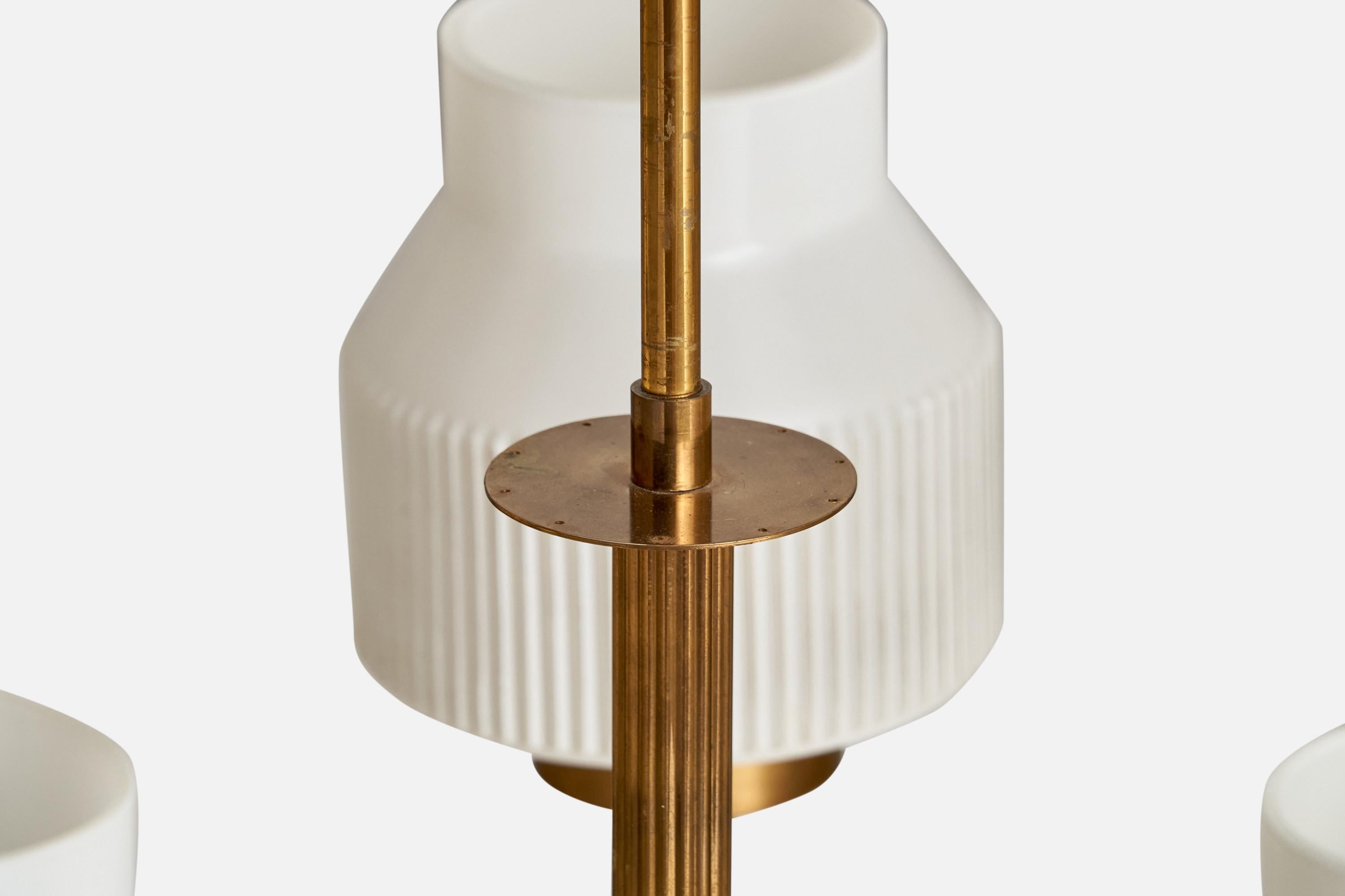 Designer svedese,  Lampadario, ottone, vetro, Svezia, anni '50 ca. in vendita 2