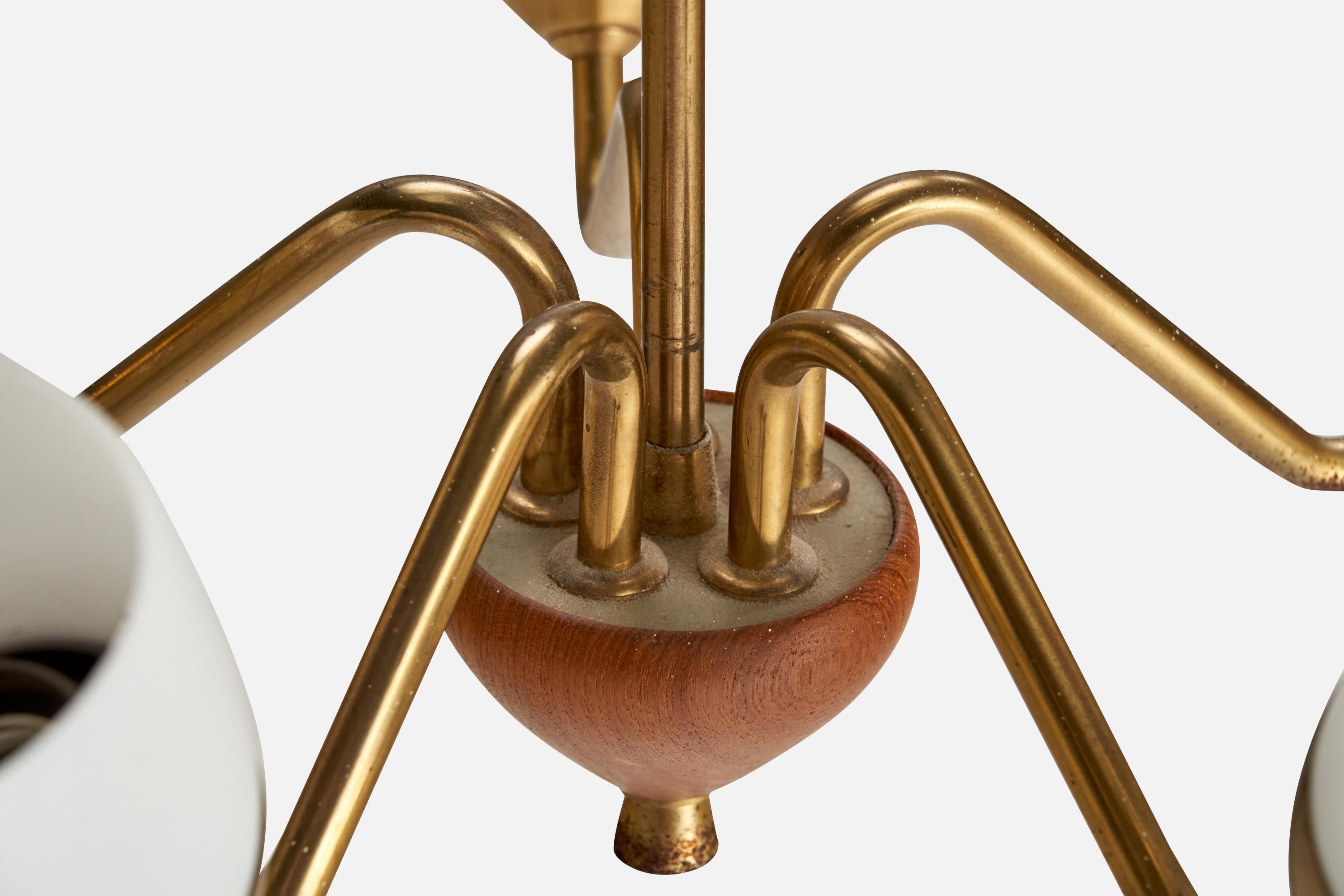 Schwedischer Designer, Kronleuchter, Messing, Glas, Holz, Schweden, 1940er Jahre im Angebot 3