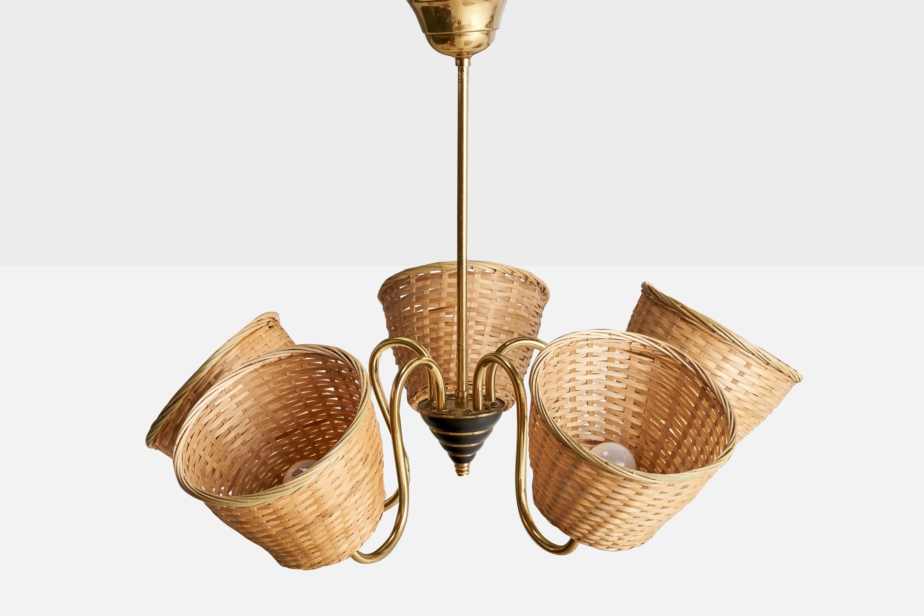 Designer svedese, lampadario, ottone, metallo, rattan, anni '60 In condizioni buone in vendita a High Point, NC