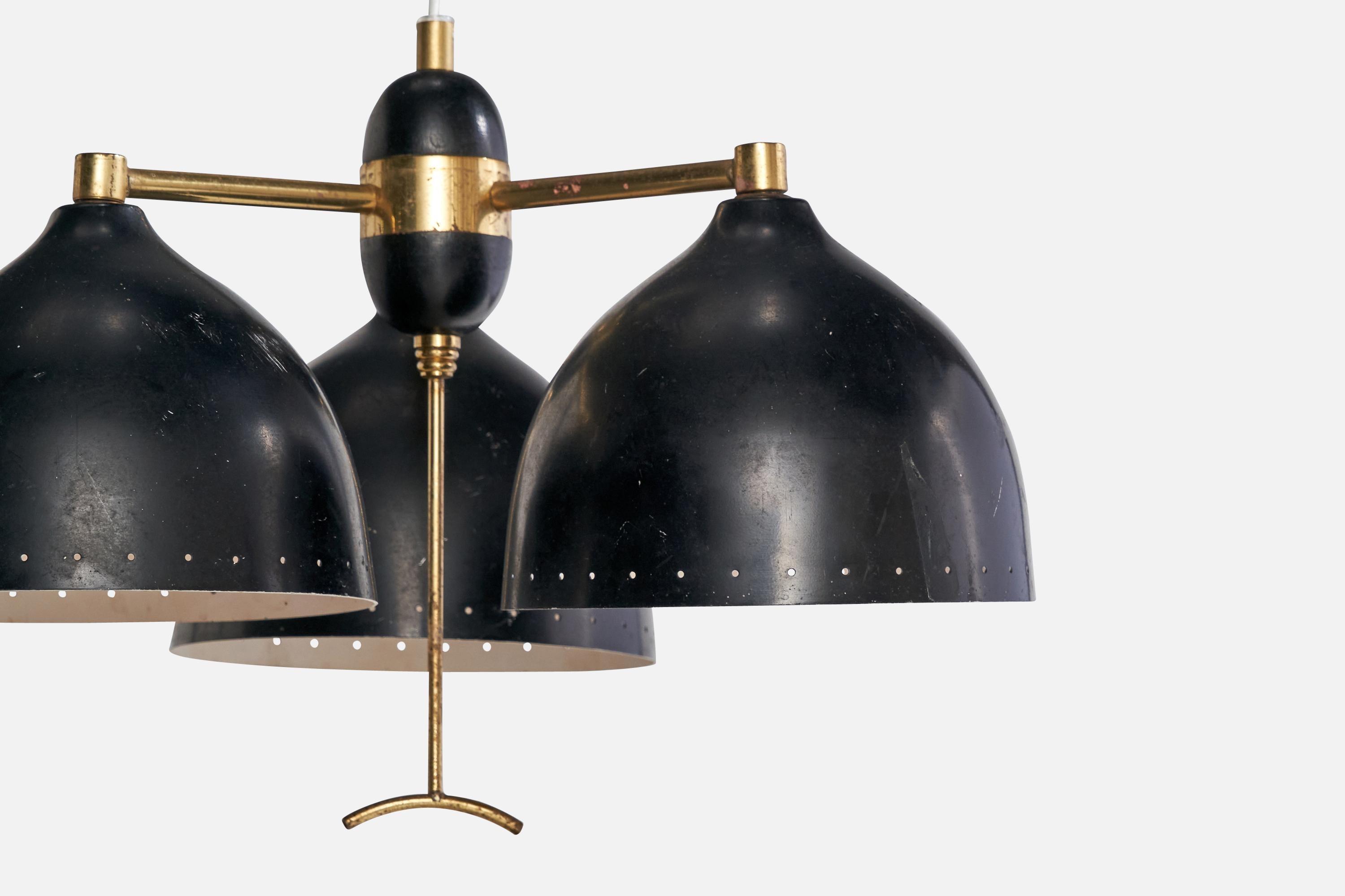 Metà XX secolo Lampadario di design svedese, ottone, metallo, Svezia, anni '50 in vendita
