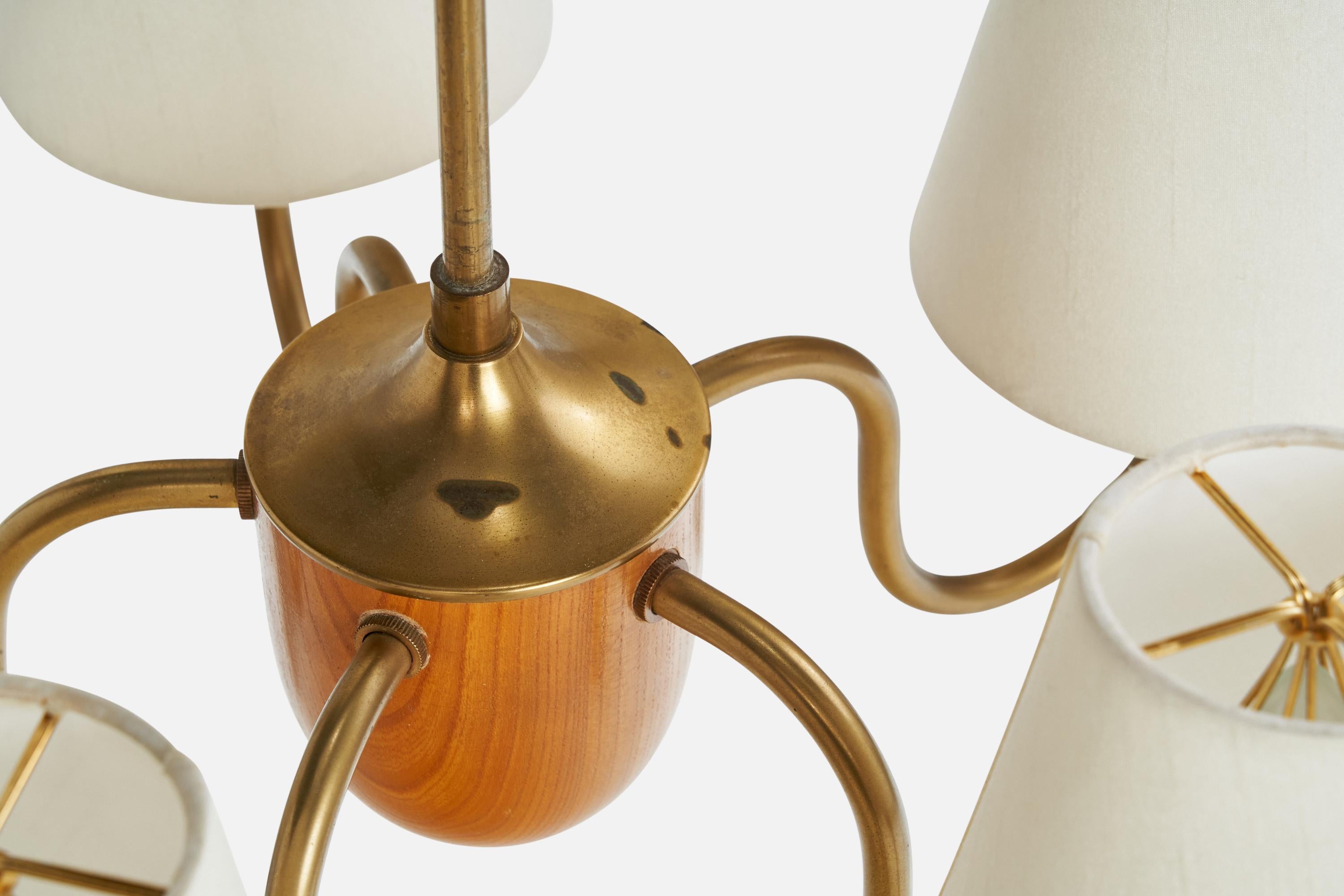 Lampadario di design svedese, ottone, Oak, tessuto, Svezia, anni '1950 in vendita 1