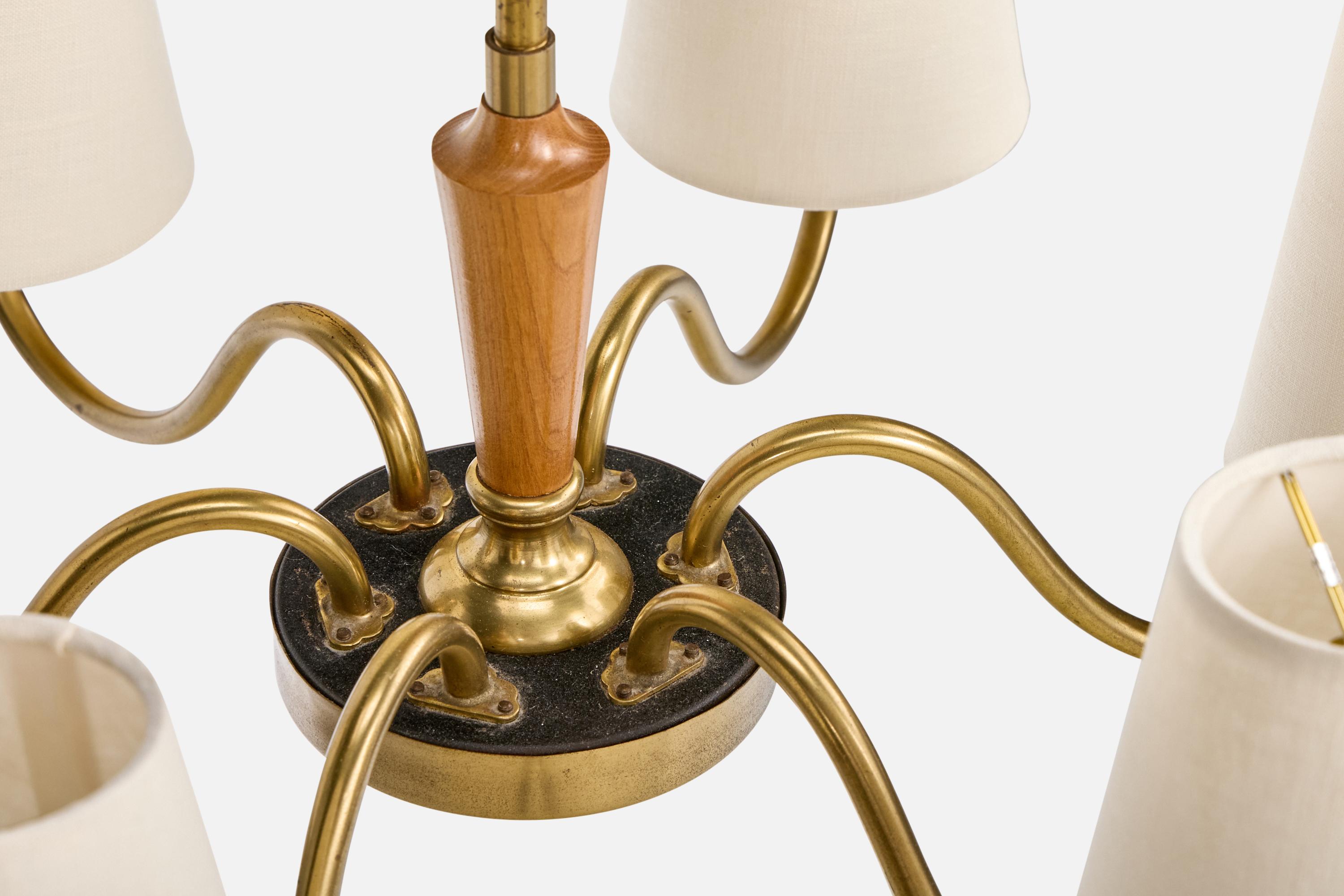 Lampadario di design svedese, ottone, Oak, tessuto, Svezia, anni '1950 in vendita 1