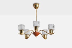 Lampadario di design svedese, ottone, quercia, vetro, Svezia, anni '50