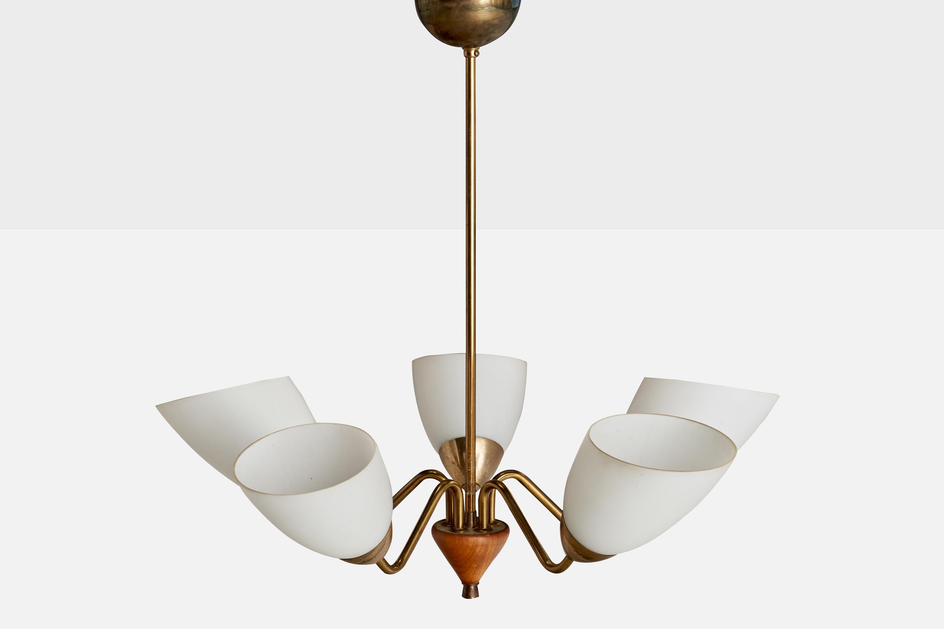 Swedish Designer, Chandelier, Brass, Oak, Glass, Sweden, 1950s In Good Condition For Sale In High Point, NC