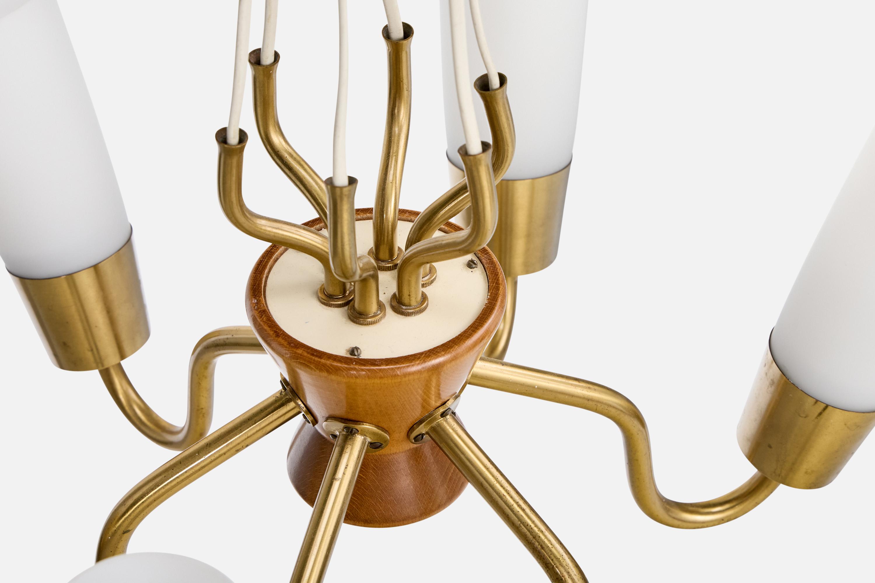 Lampadario di design svedese, ottone, quercia, vetro, Svezia, anni '1950 in vendita 1
