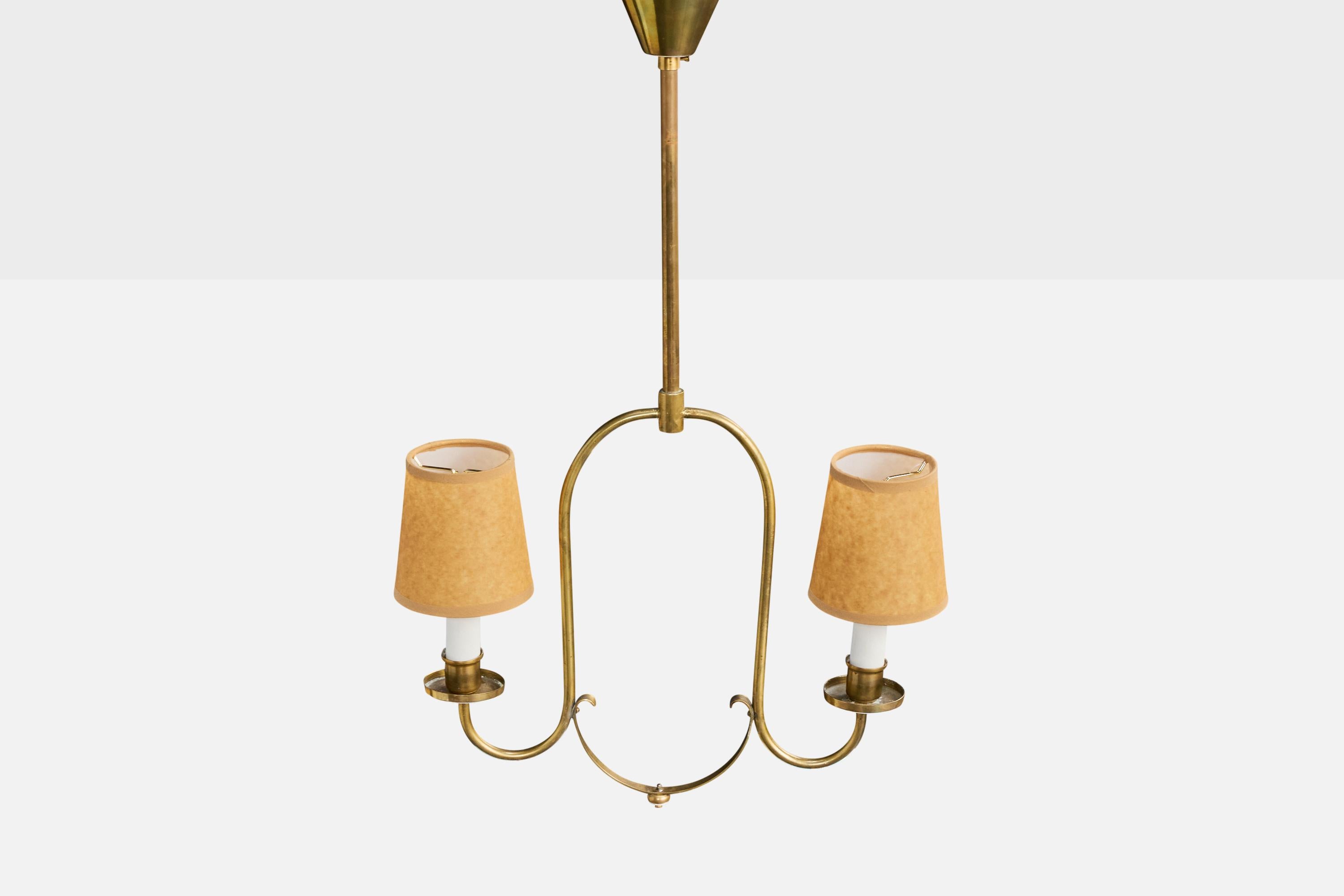 Svedese Lampadario di design svedese, ottone, plastica, pergamena, Svezia, anni '50 in vendita