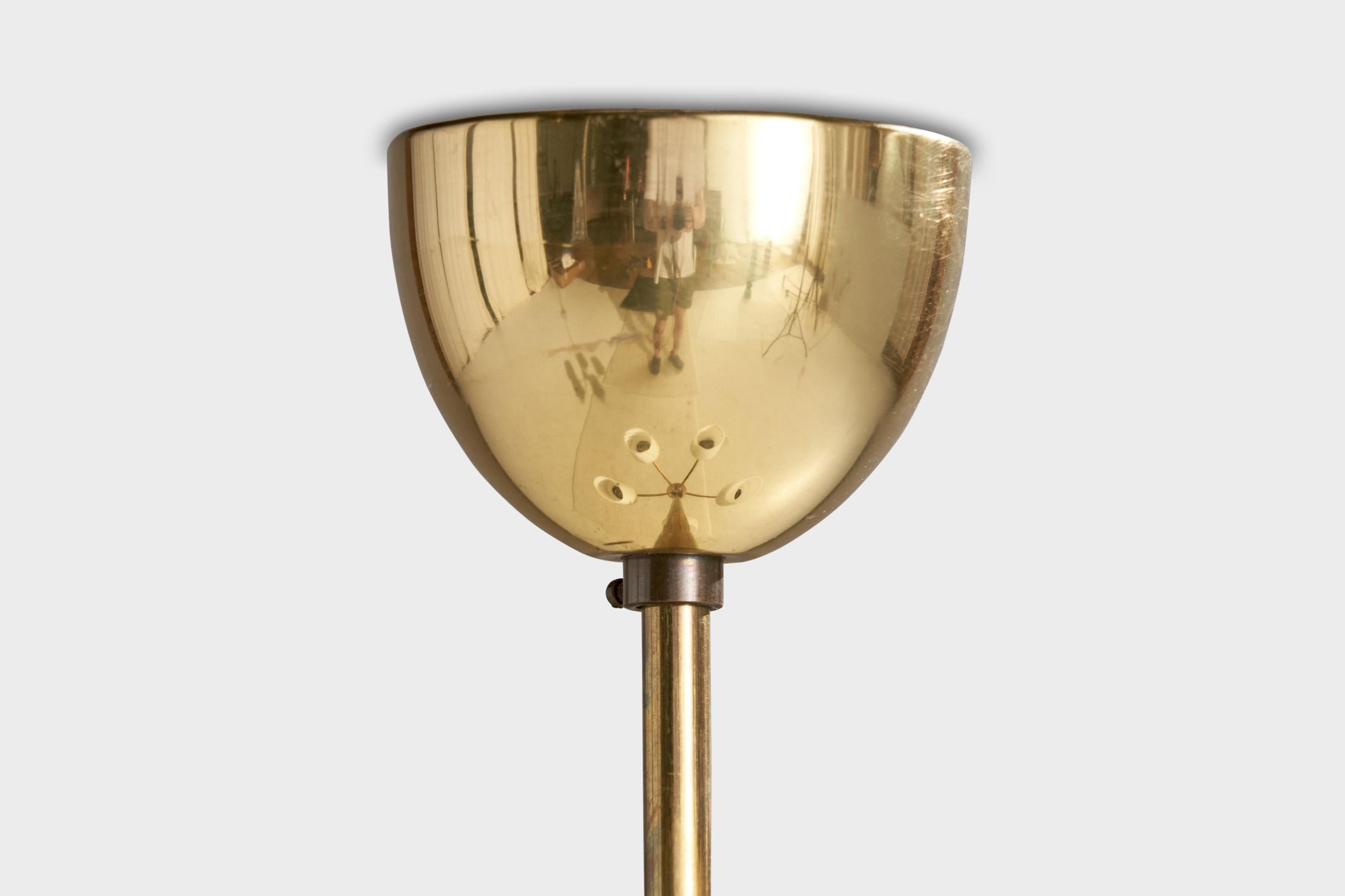 Lustre de designer suédois, laiton, teck, verre, Suède, années 1950 en vente 4