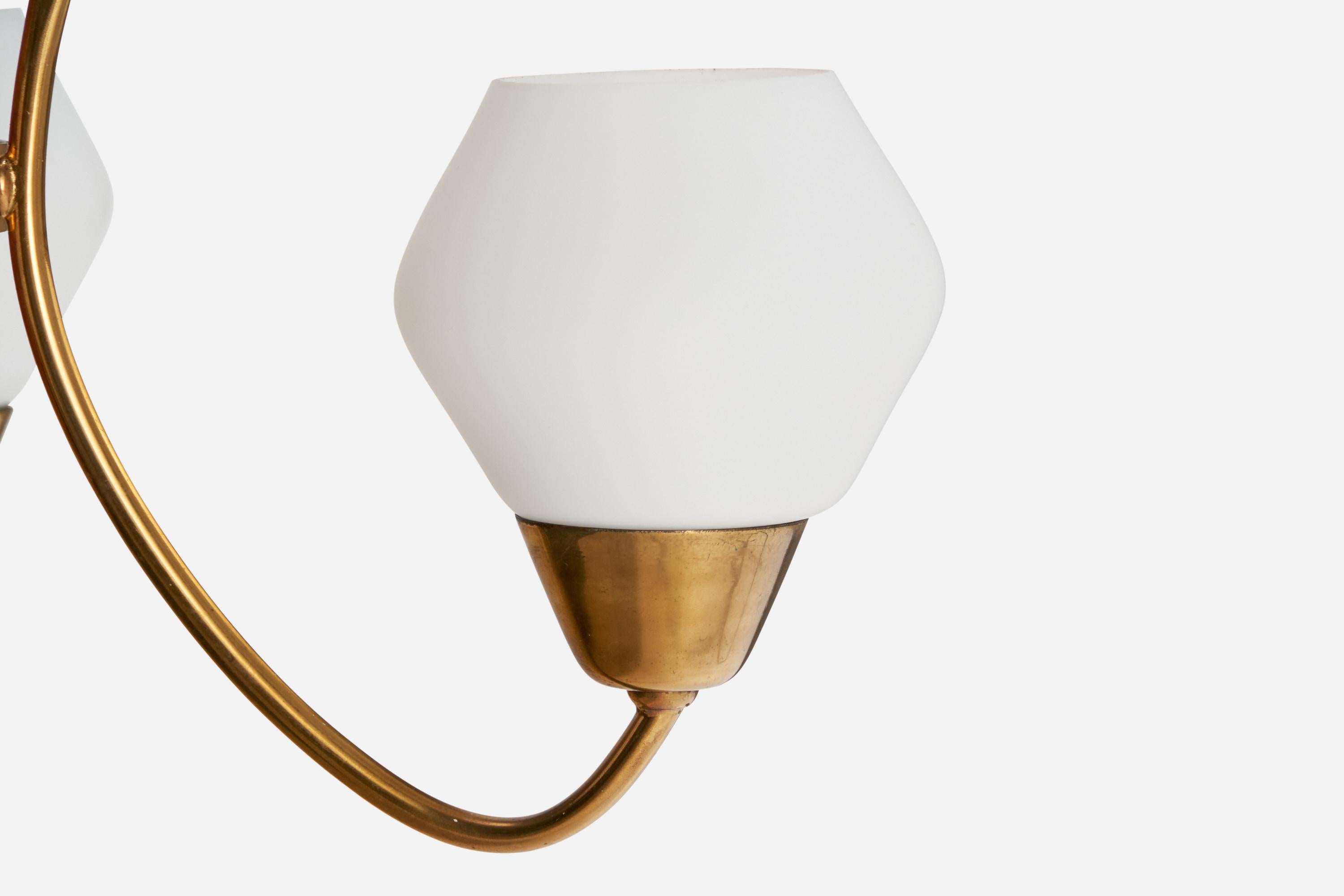 Ottone Lampadario di design svedese, ottone, teak, vetro, Svezia, anni '50 in vendita