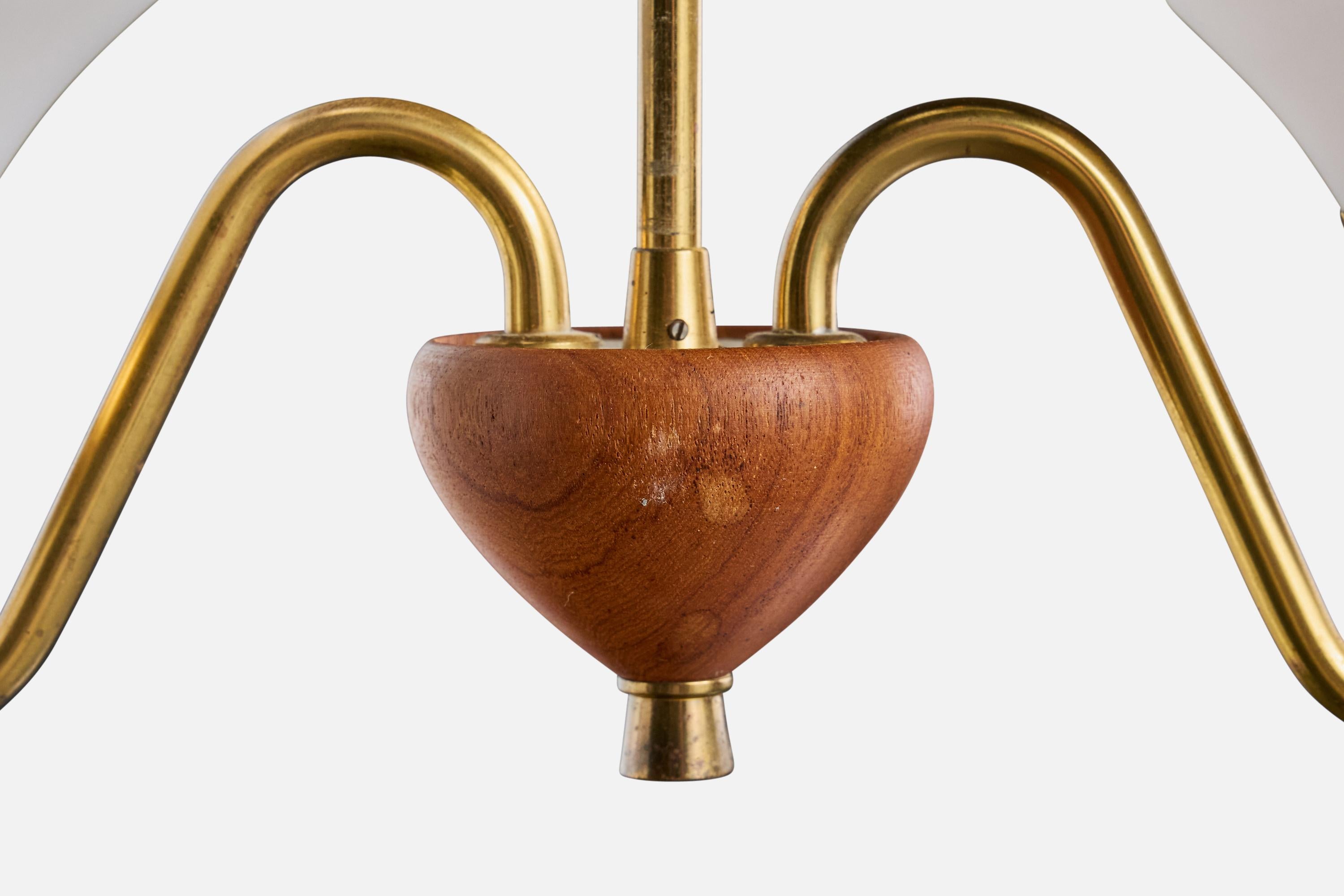 Schwedischer Designer, Kronleuchter, Messing, Teakholz, Glas, Schweden, 1950er Jahre im Angebot 4