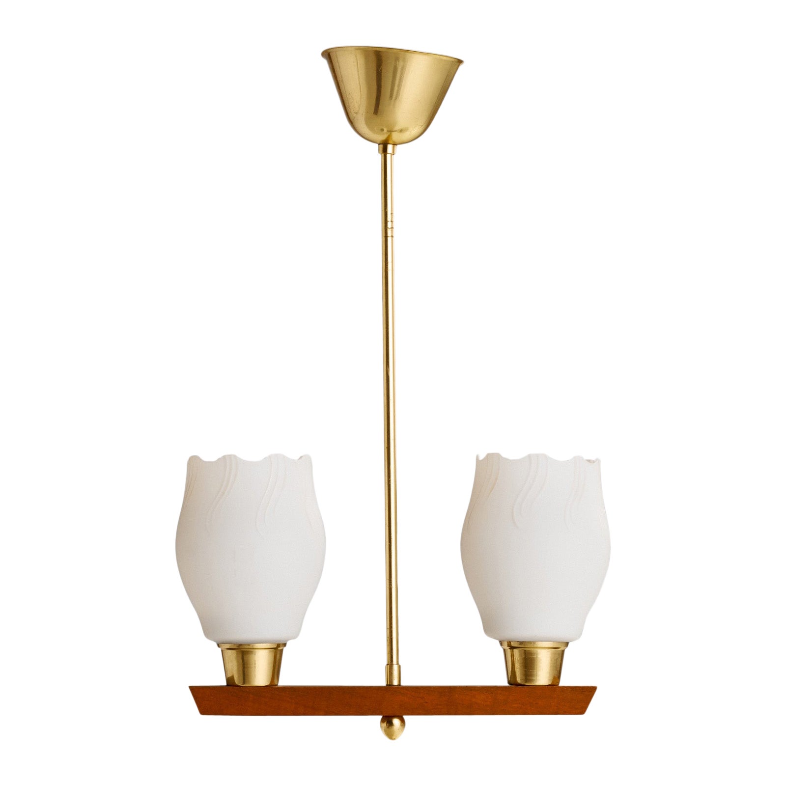 Lampadario di design svedese, ottone, teak, vetro, Svezia, anni '50