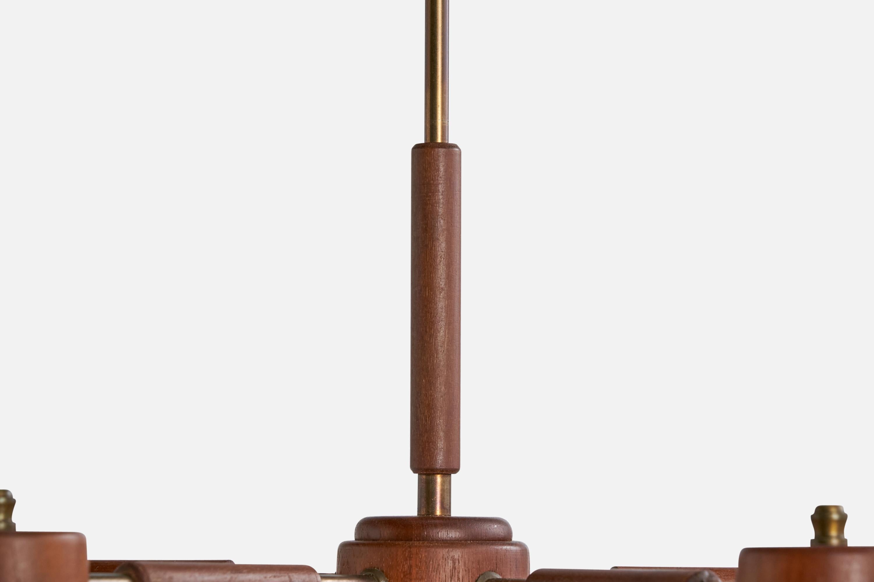 Designer suédois, lustre, laiton, teck, rotin, années 1950 en vente 3